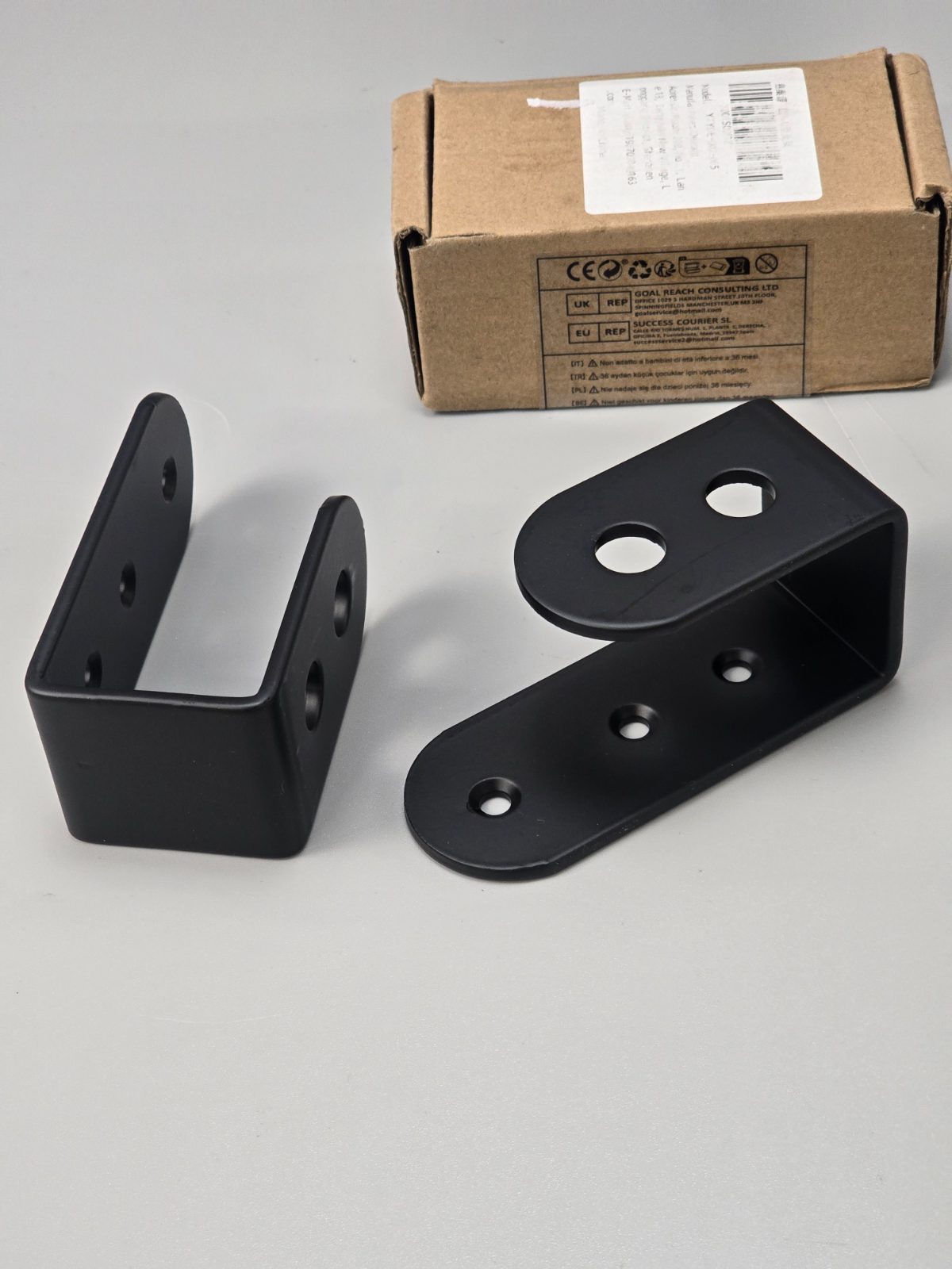U brackets 2 pack — photograph 2