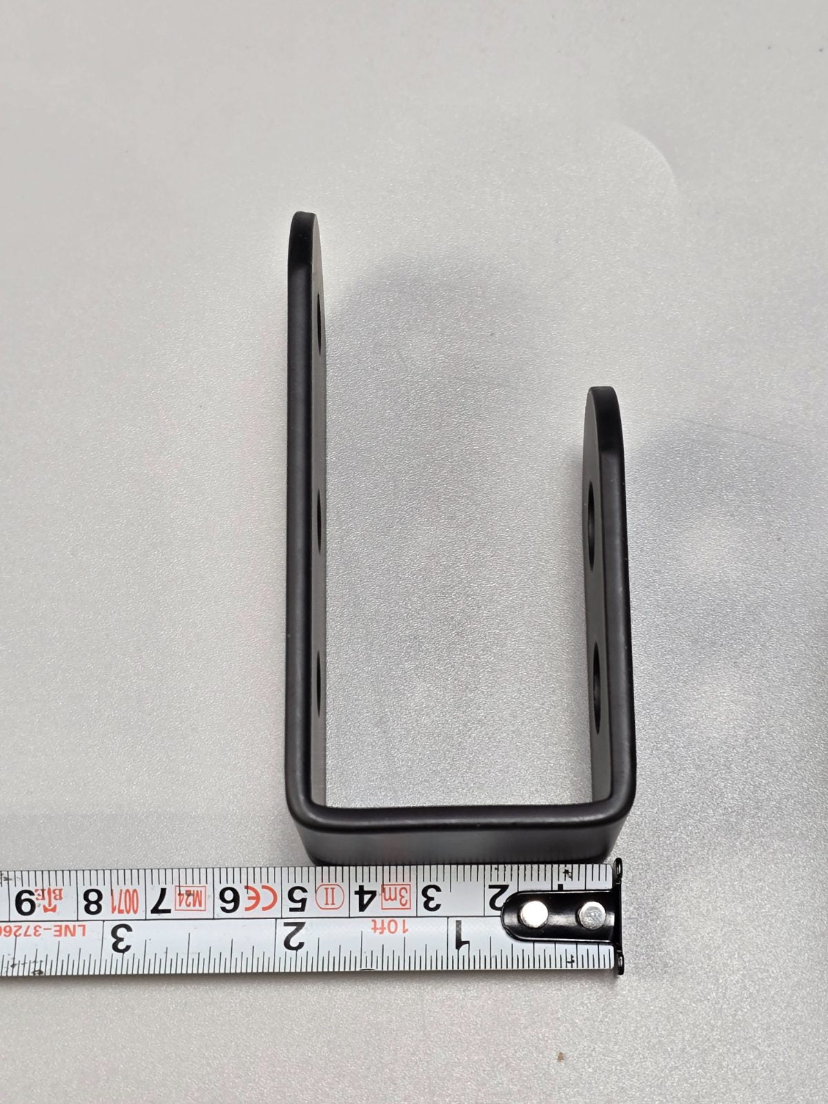 U brackets — photograph 3