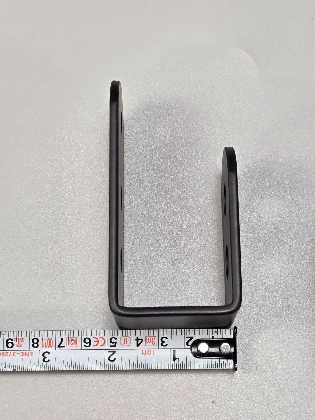 U brackets — photograph 3