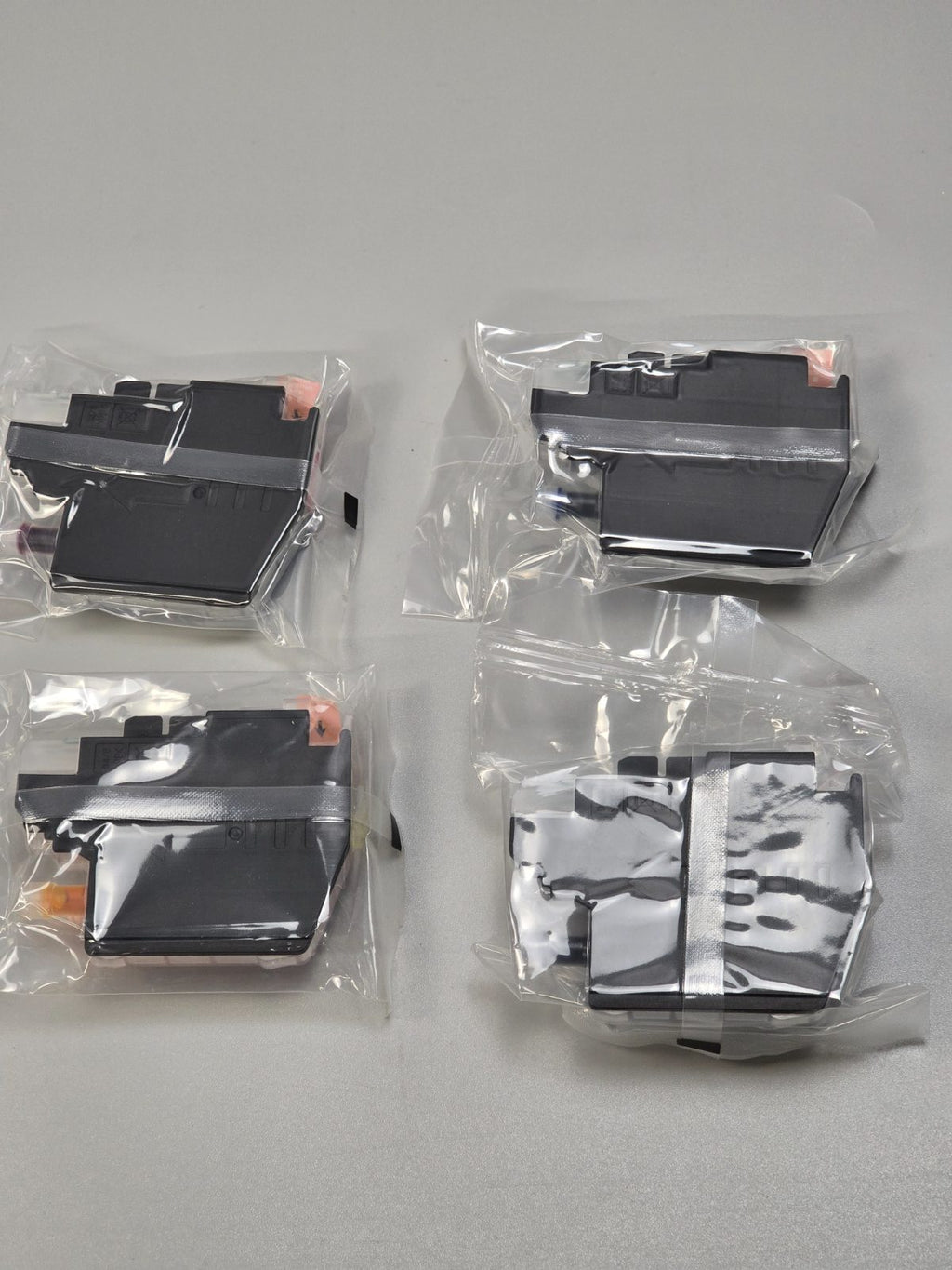 LC422XL Ink cartridges — photograph 2
