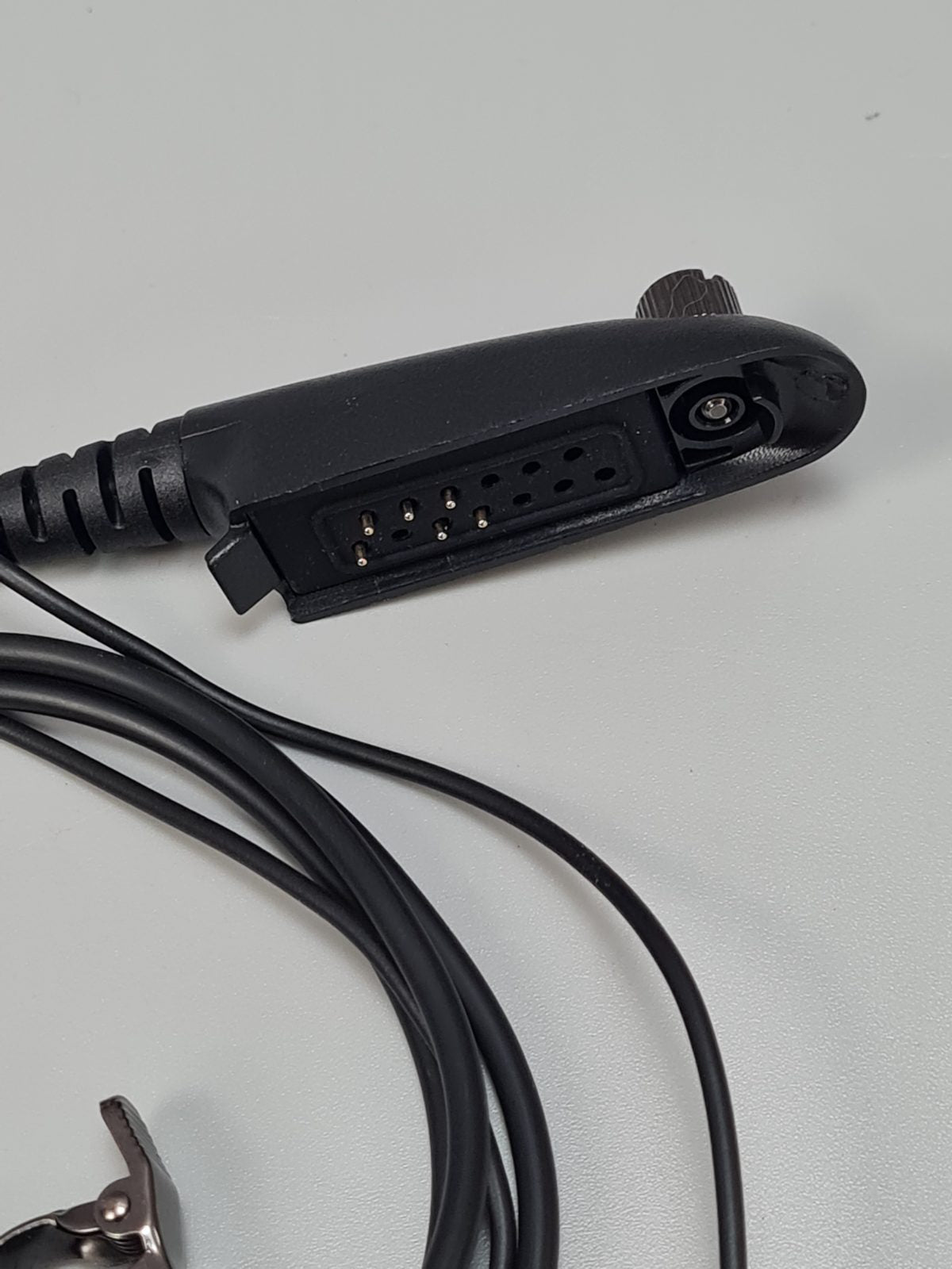 D shape earpiece for CB Radios — photograph 2