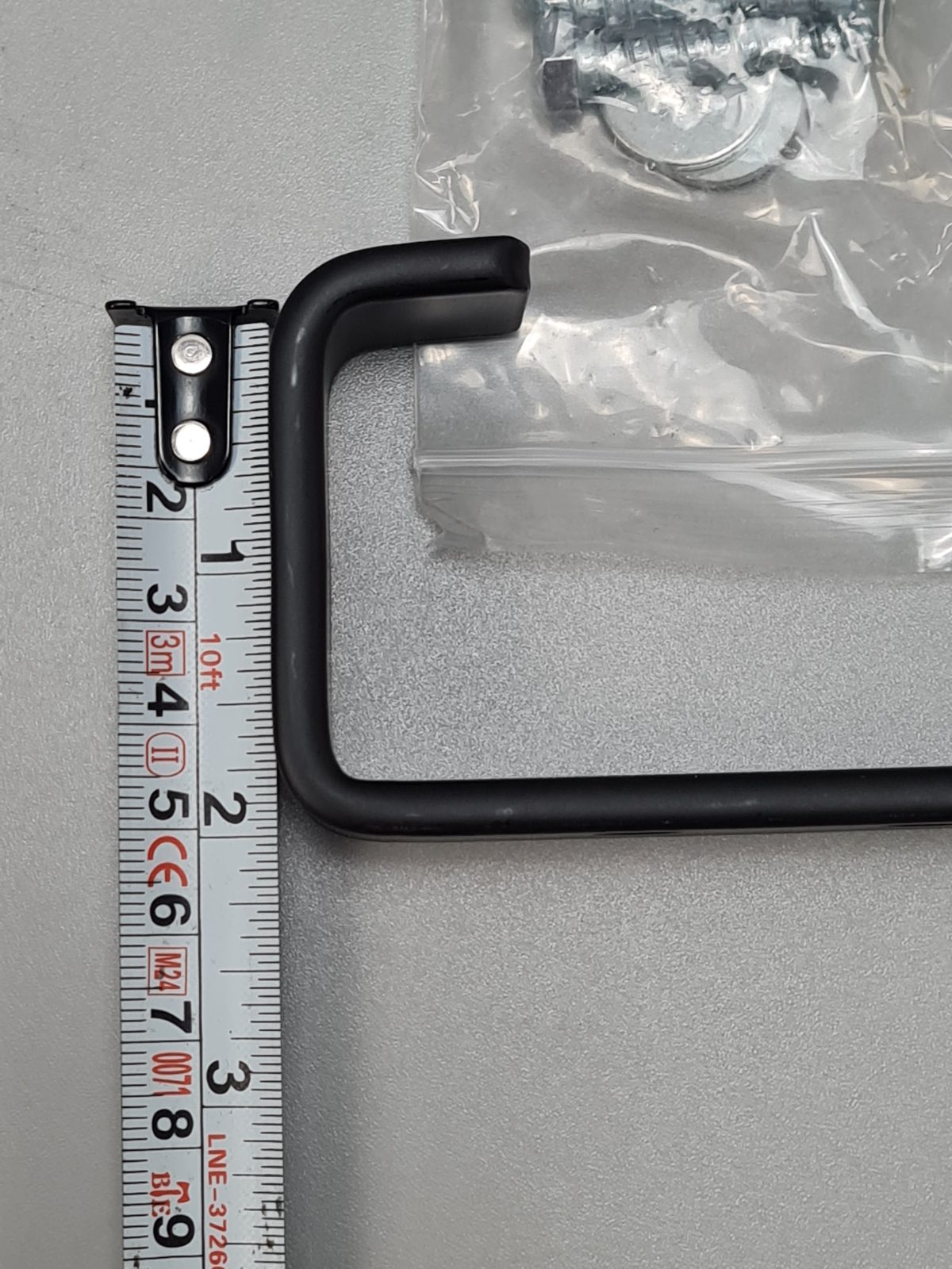 C hook / hanger — photograph 15
