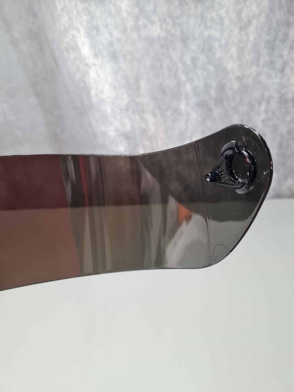 Motorcycle helmet visor — photograph 2