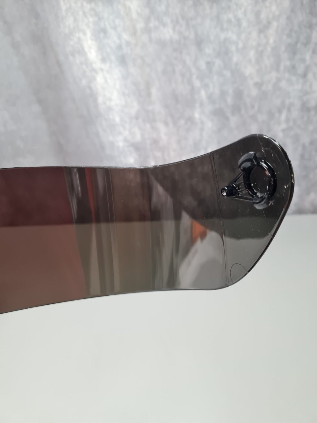 Motorcycle helmet visor — photograph 2