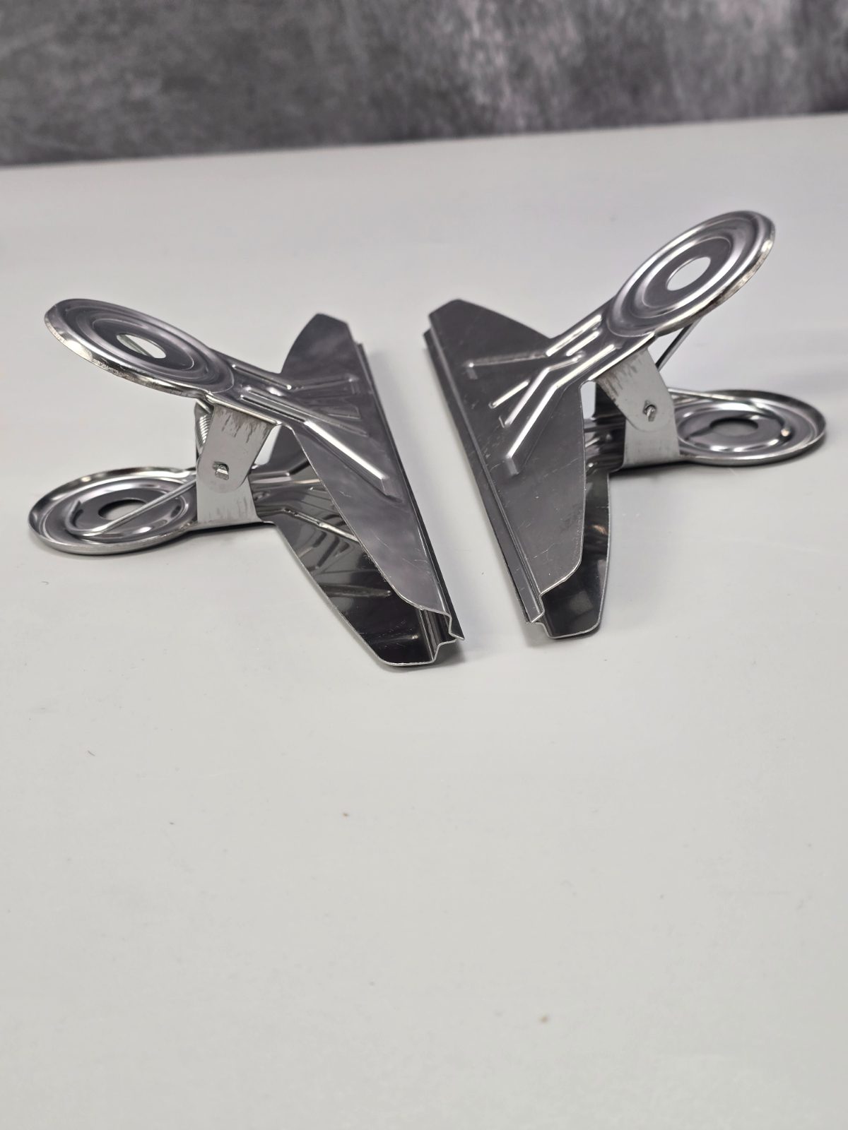 2x 20cm bulldog clips — photograph 19