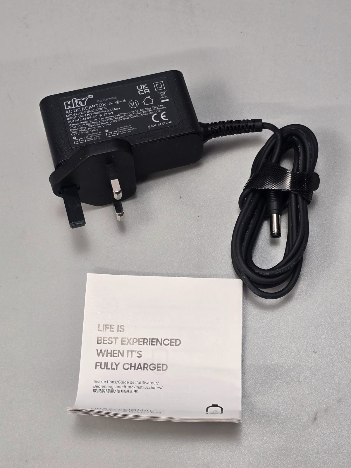 42v 0.7A 29.4w AC DC Power Supply — photograph 1