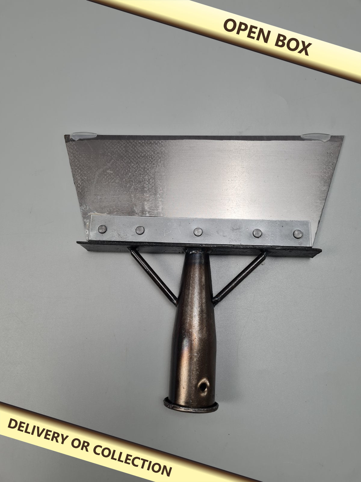 Garden shovel tool 25cm — photograph 1 — Open box; auction delivery information shown on image
