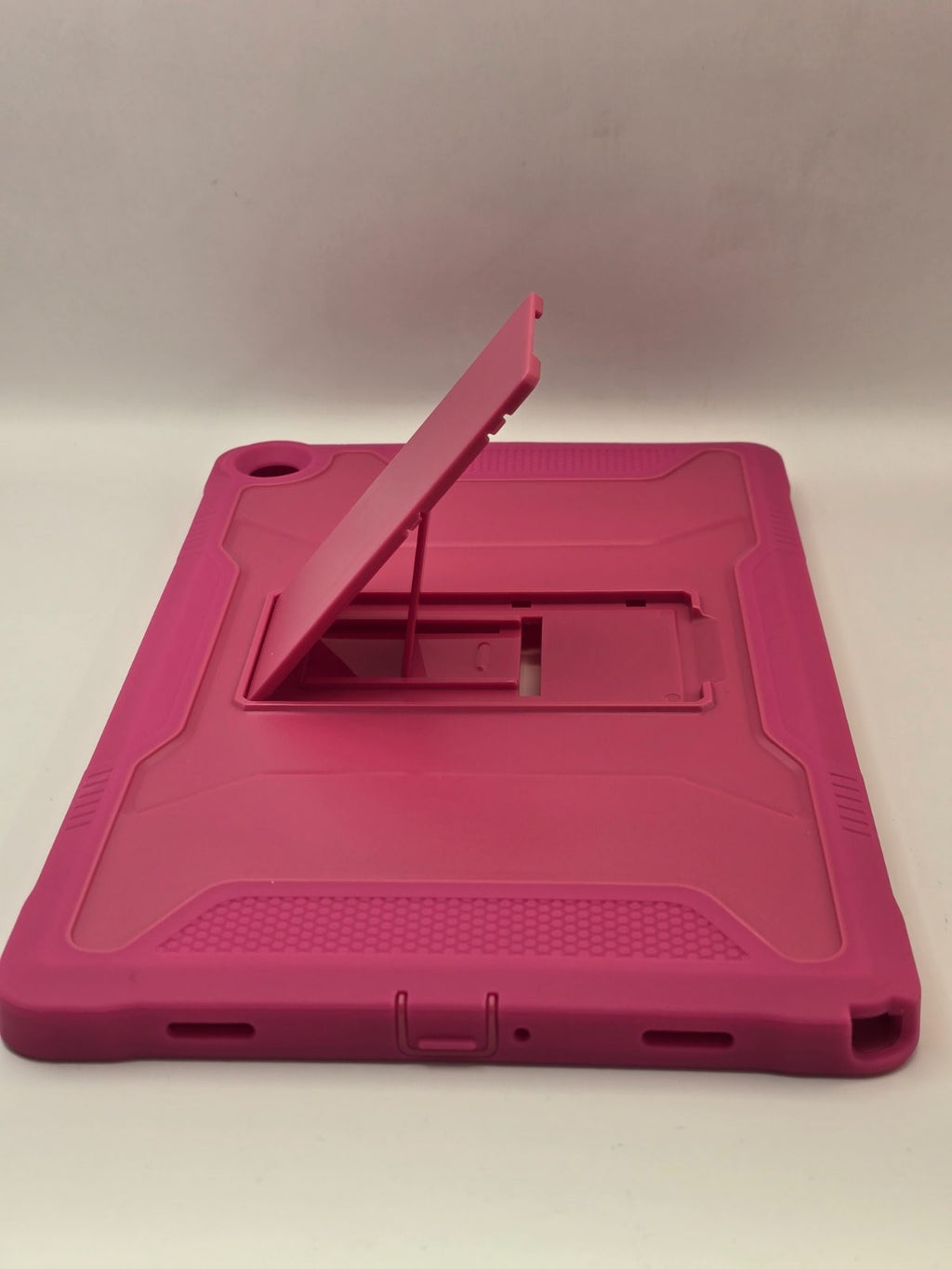 Samsung Galaxy Tab A9+ Pink Case — photograph 2