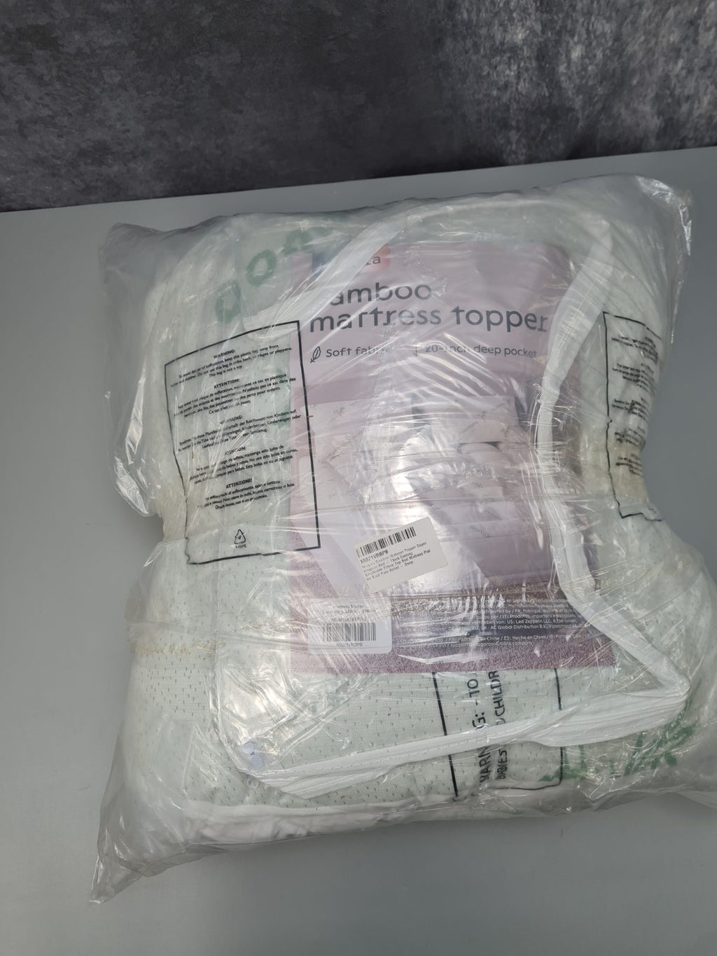 Bamboo mattress  topper super king — photograph 1