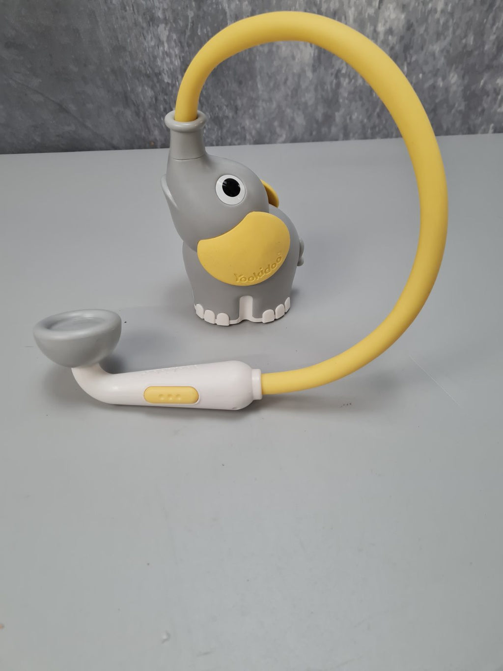 Elephant baby shower — photograph 1
