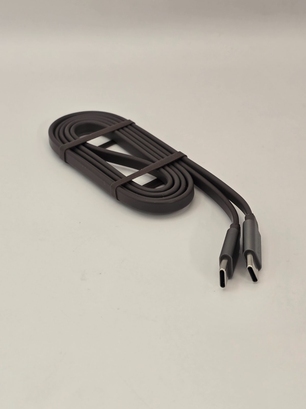 Flat USB C Cable - 1m — photograph 2