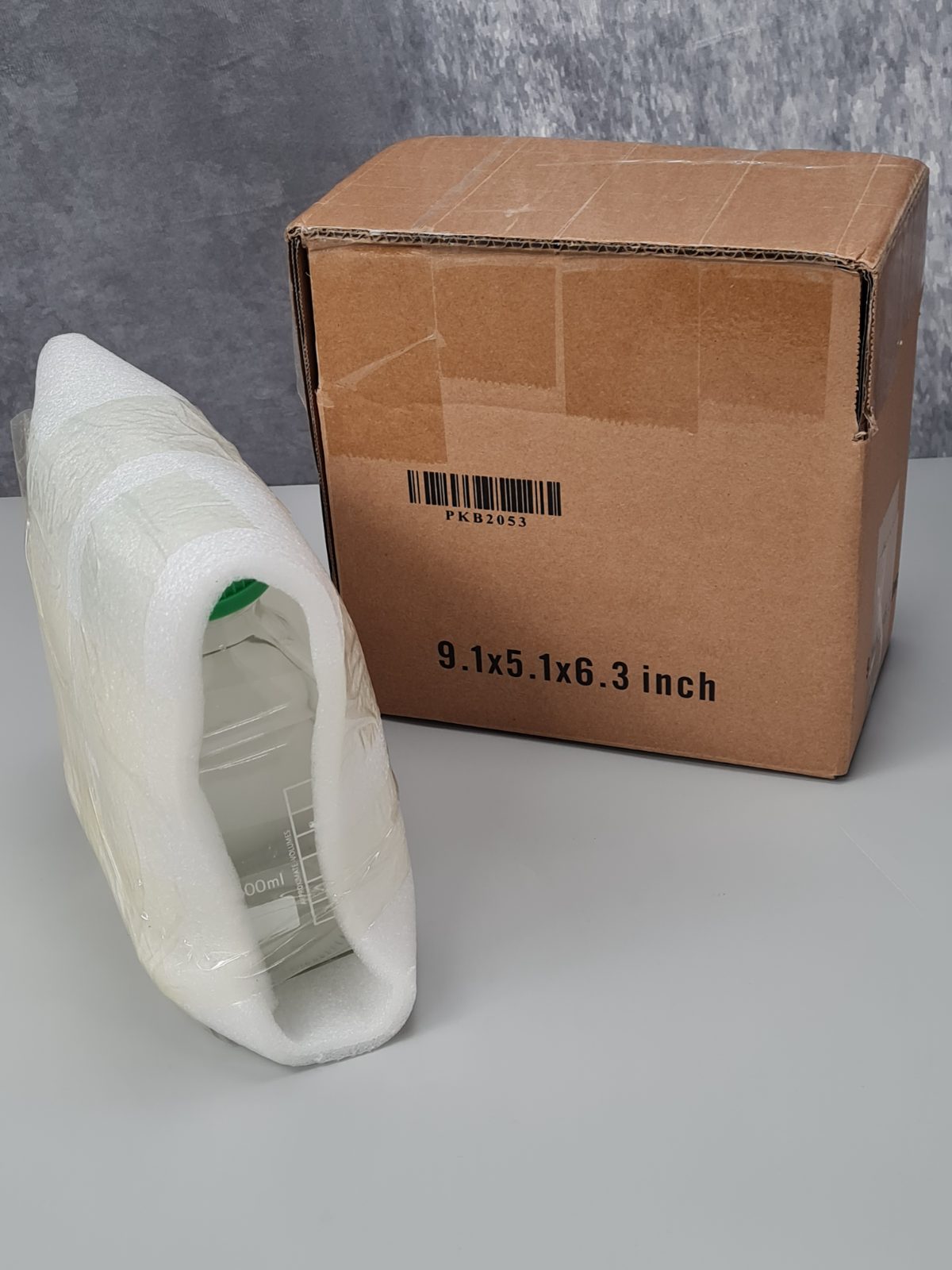 500ml Glass Bottles with Lids 2 pack — photograph 1