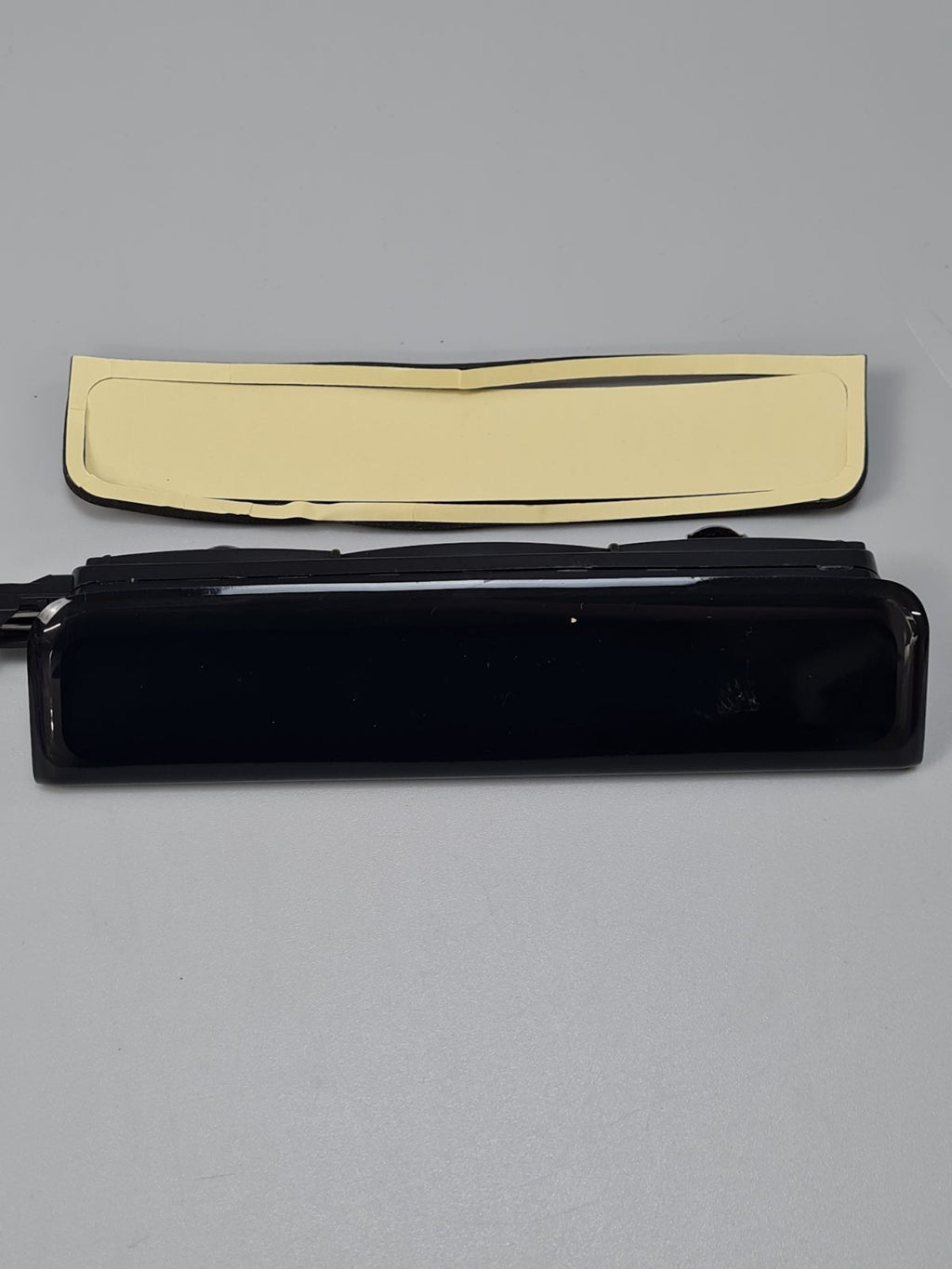 Third brake light — photograph 1