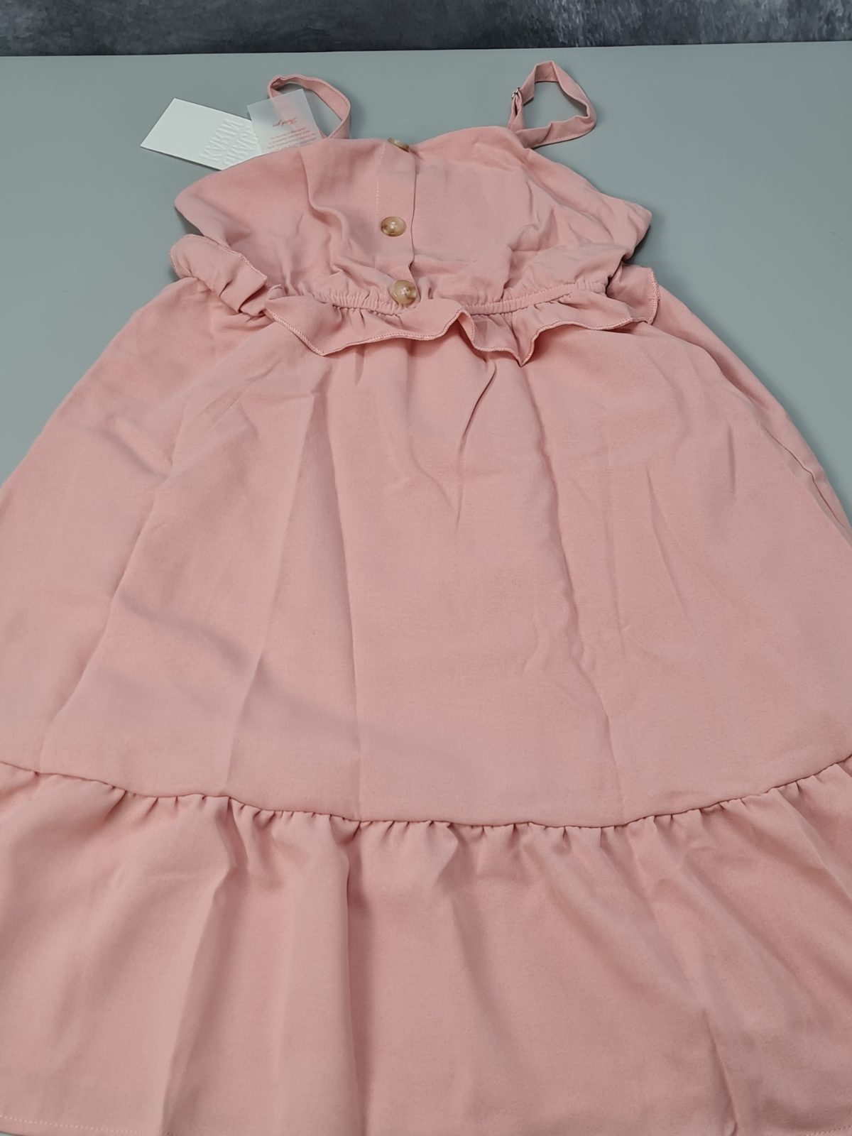 Girls pink casual dress — photograph 1