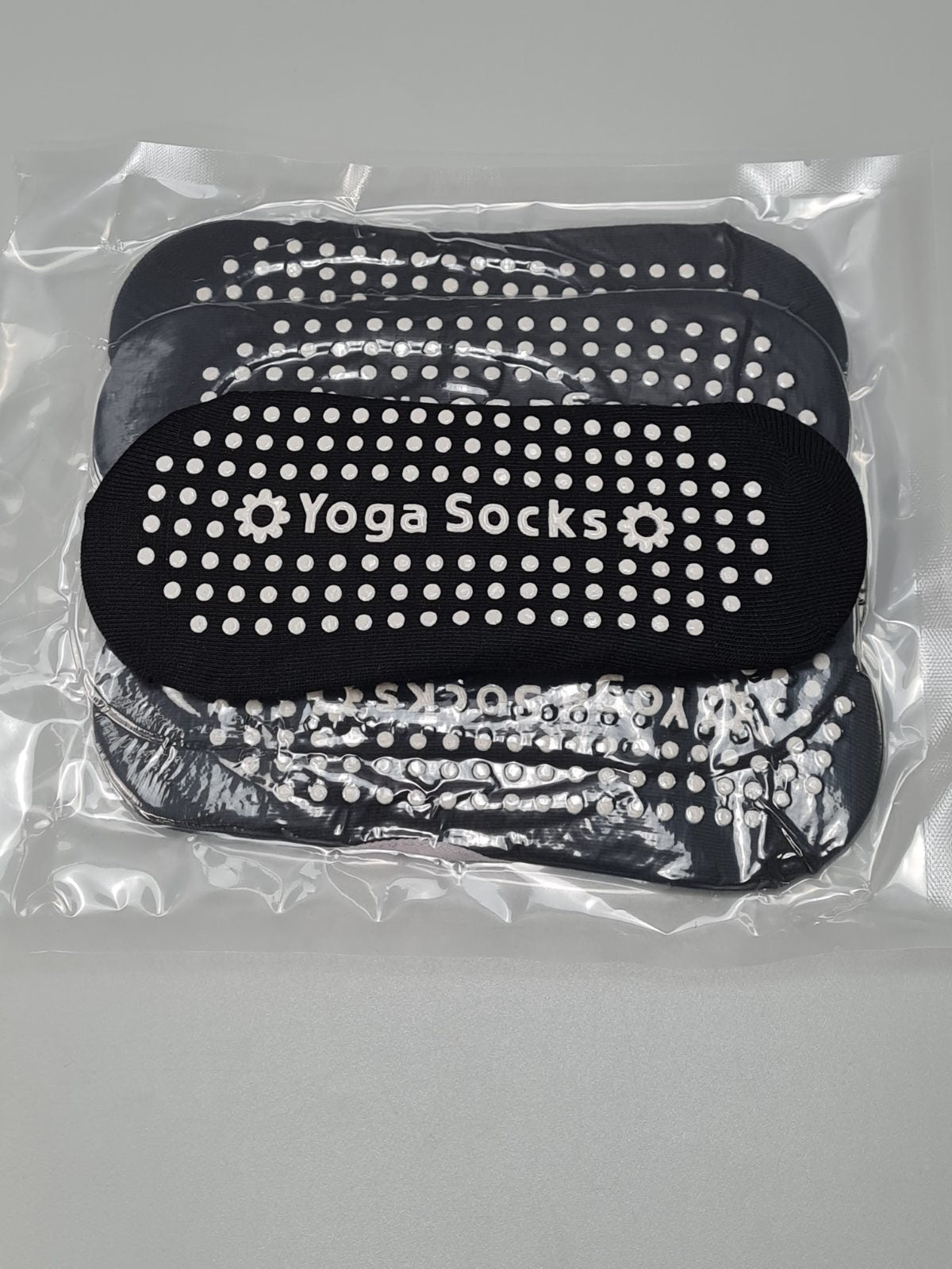 5 pairs of black yoga socks — photograph 2