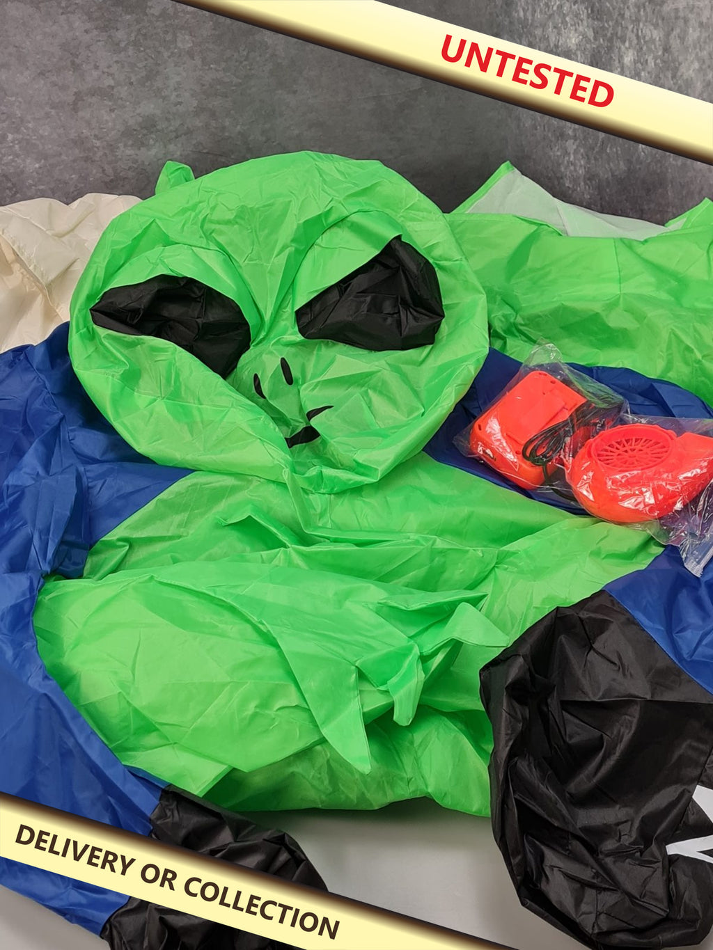Inflatable alien costume — photograph 1 — Untested; auction delivery information shown on image