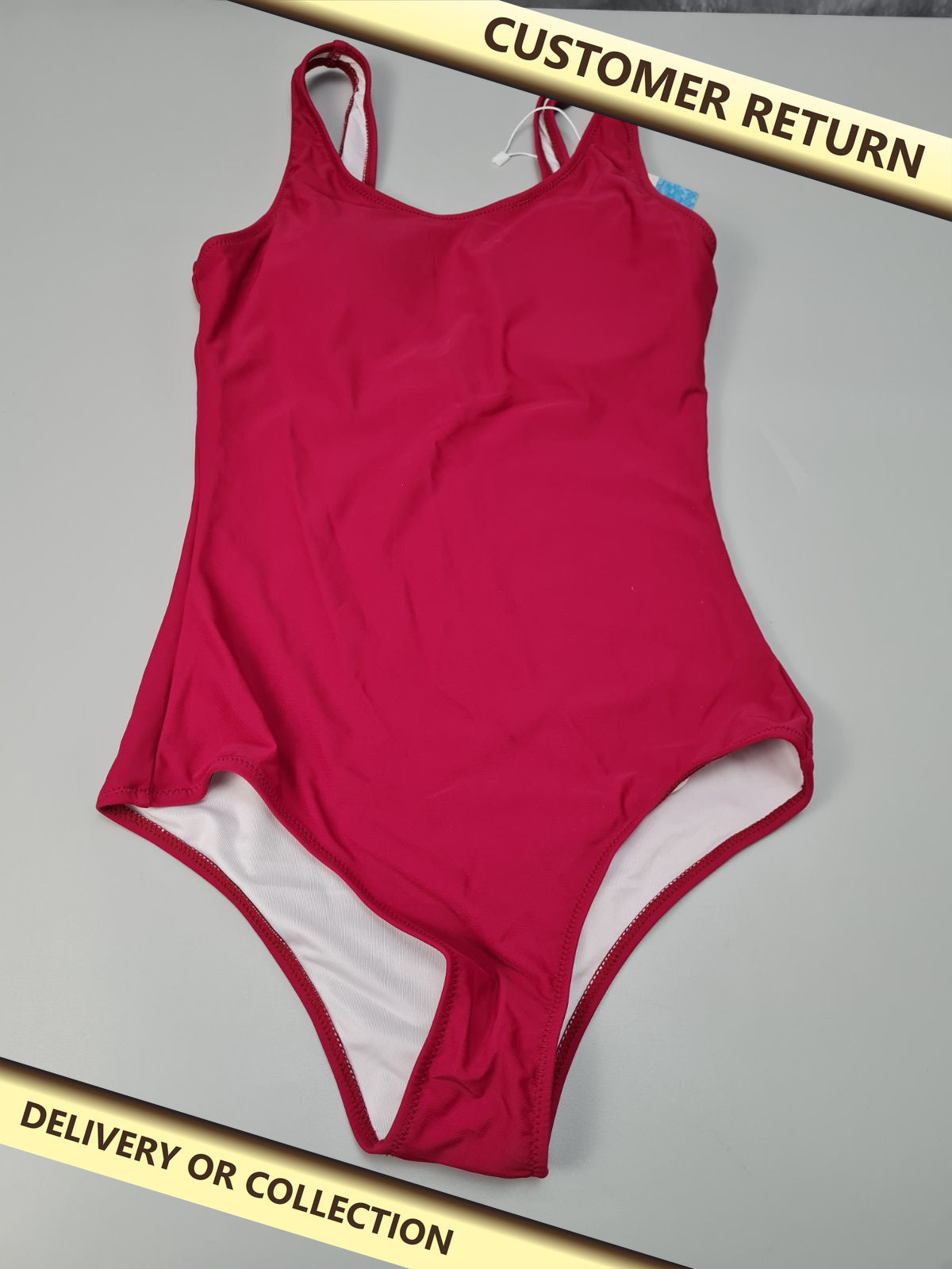 Ladies red swimming costume size S — photograph 1 — Customer return; auction delivery information shown on image