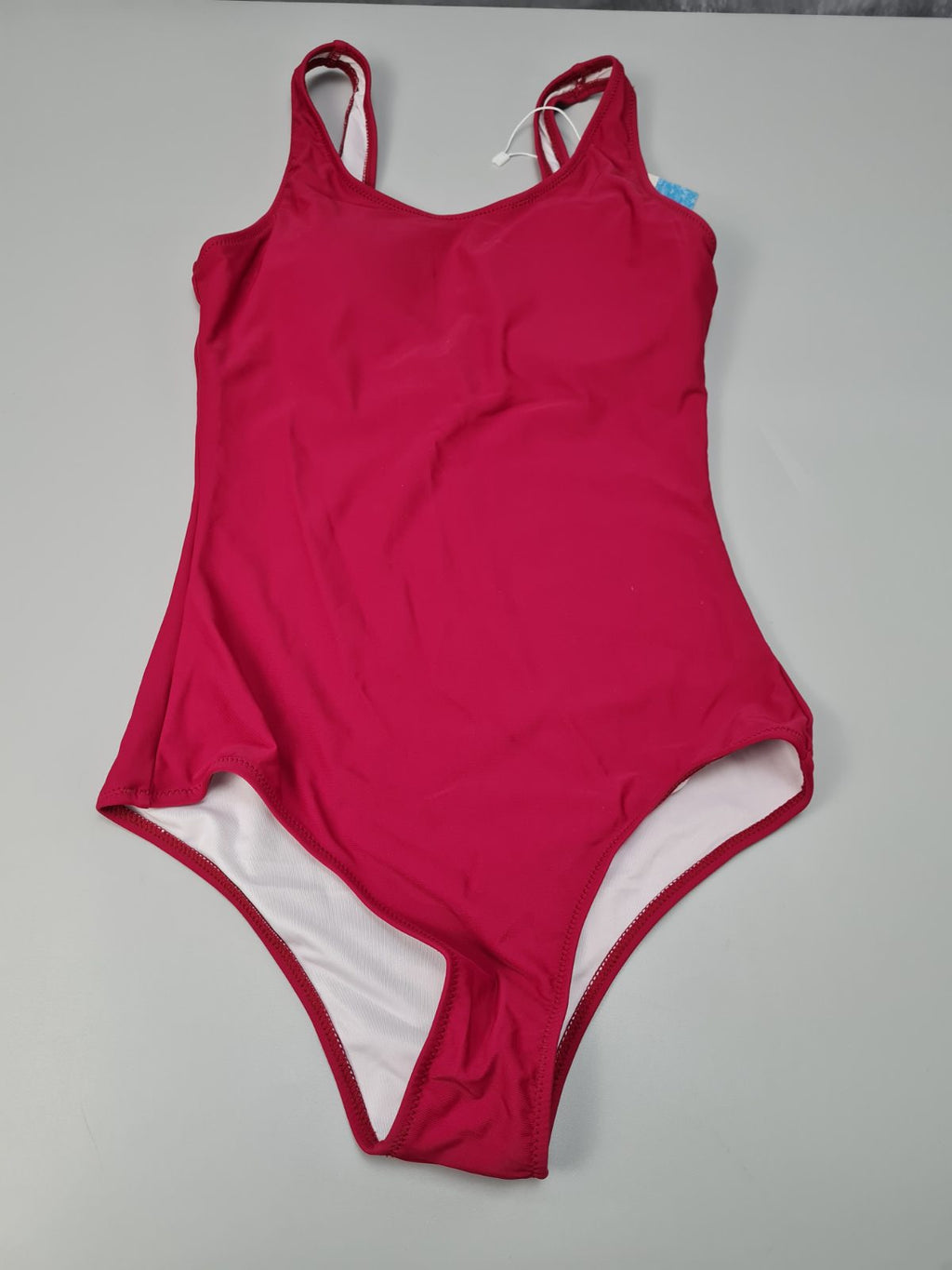 Ladies red swimming costume size S — photograph 1