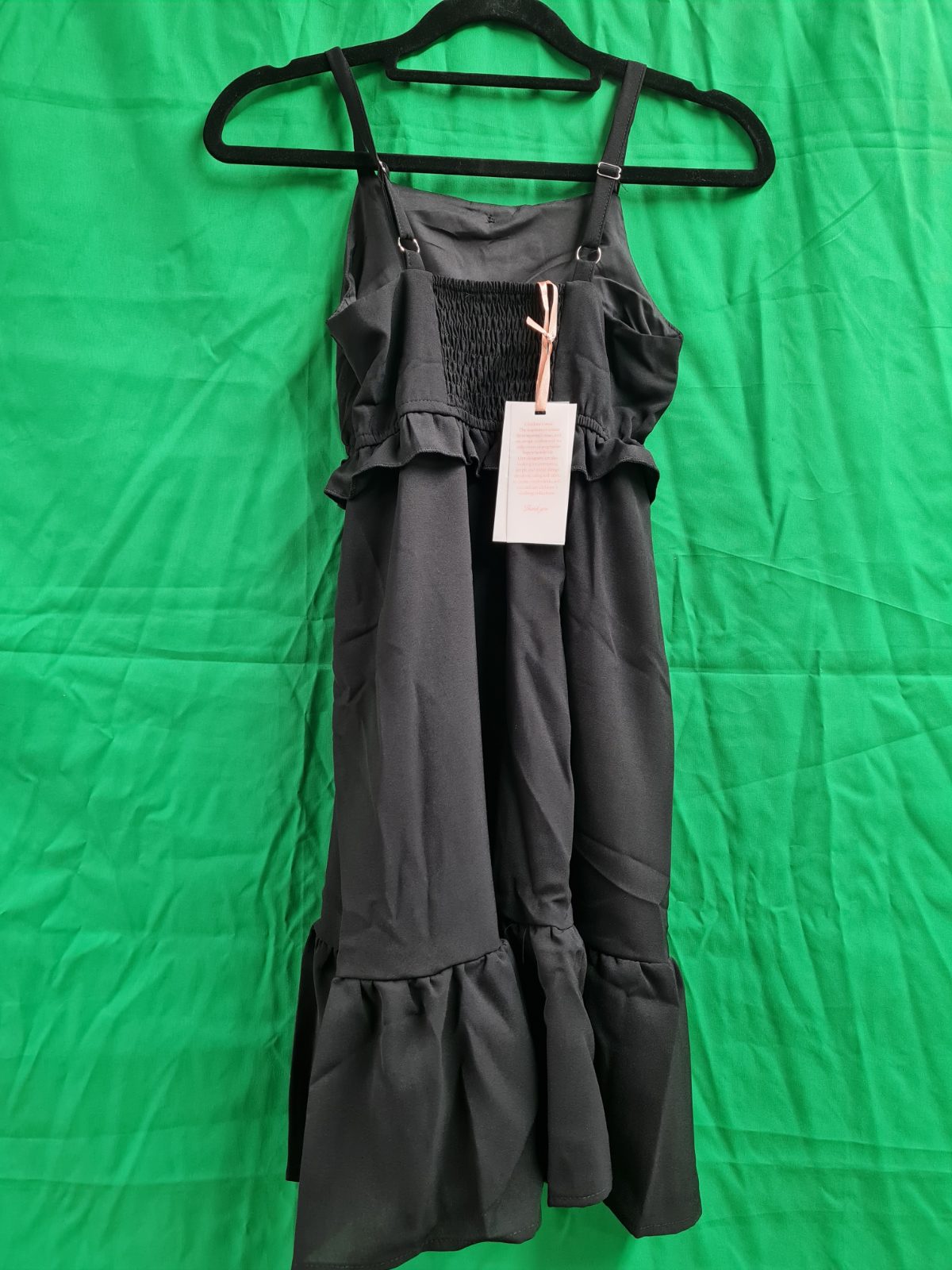 Girl's black casual dress size 7 years — photograph 2