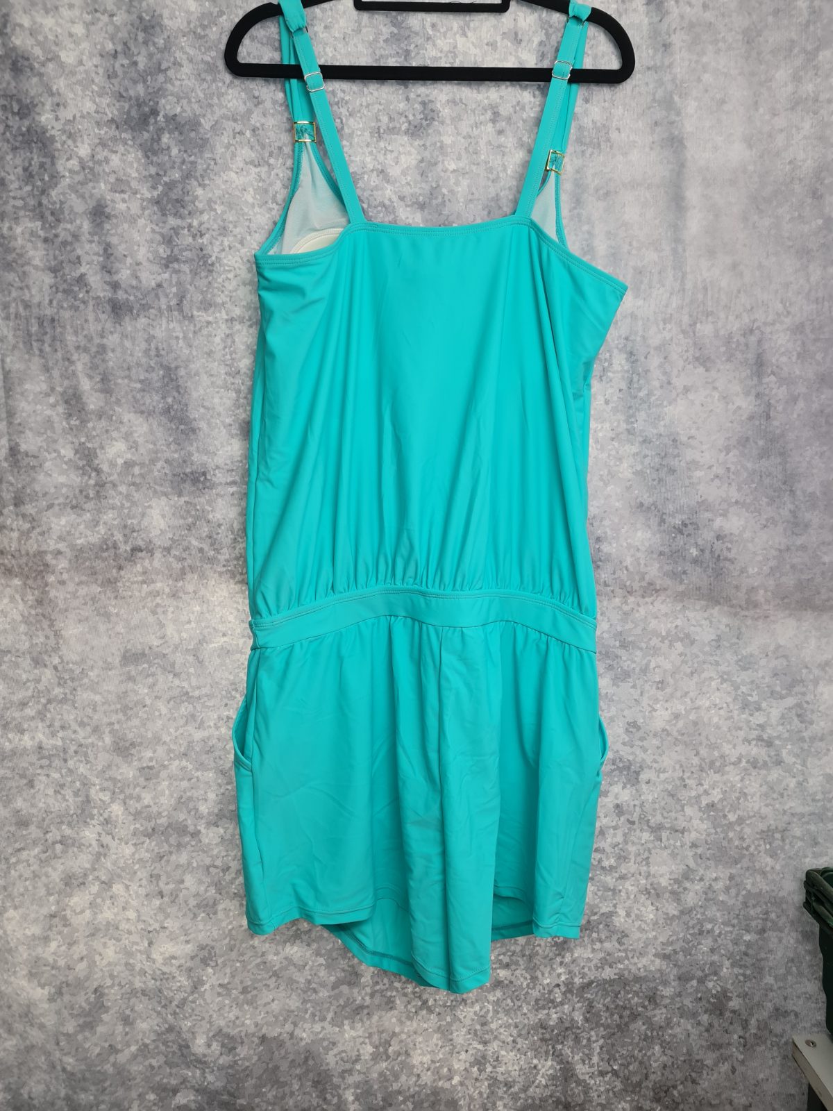 Ladies swimming dress size XL — photograph 2