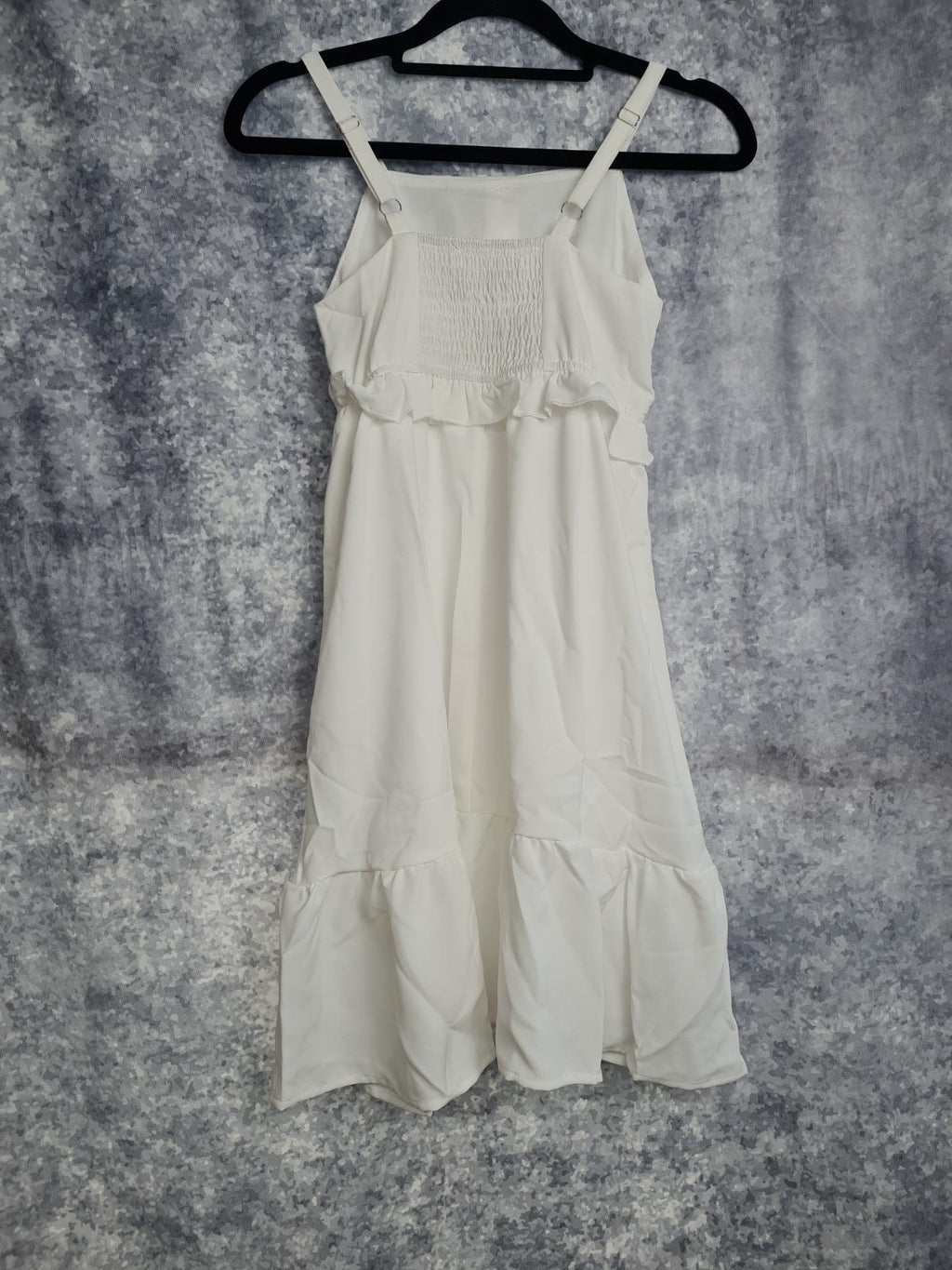 Girl's white casual dress size 7 years — photograph 2