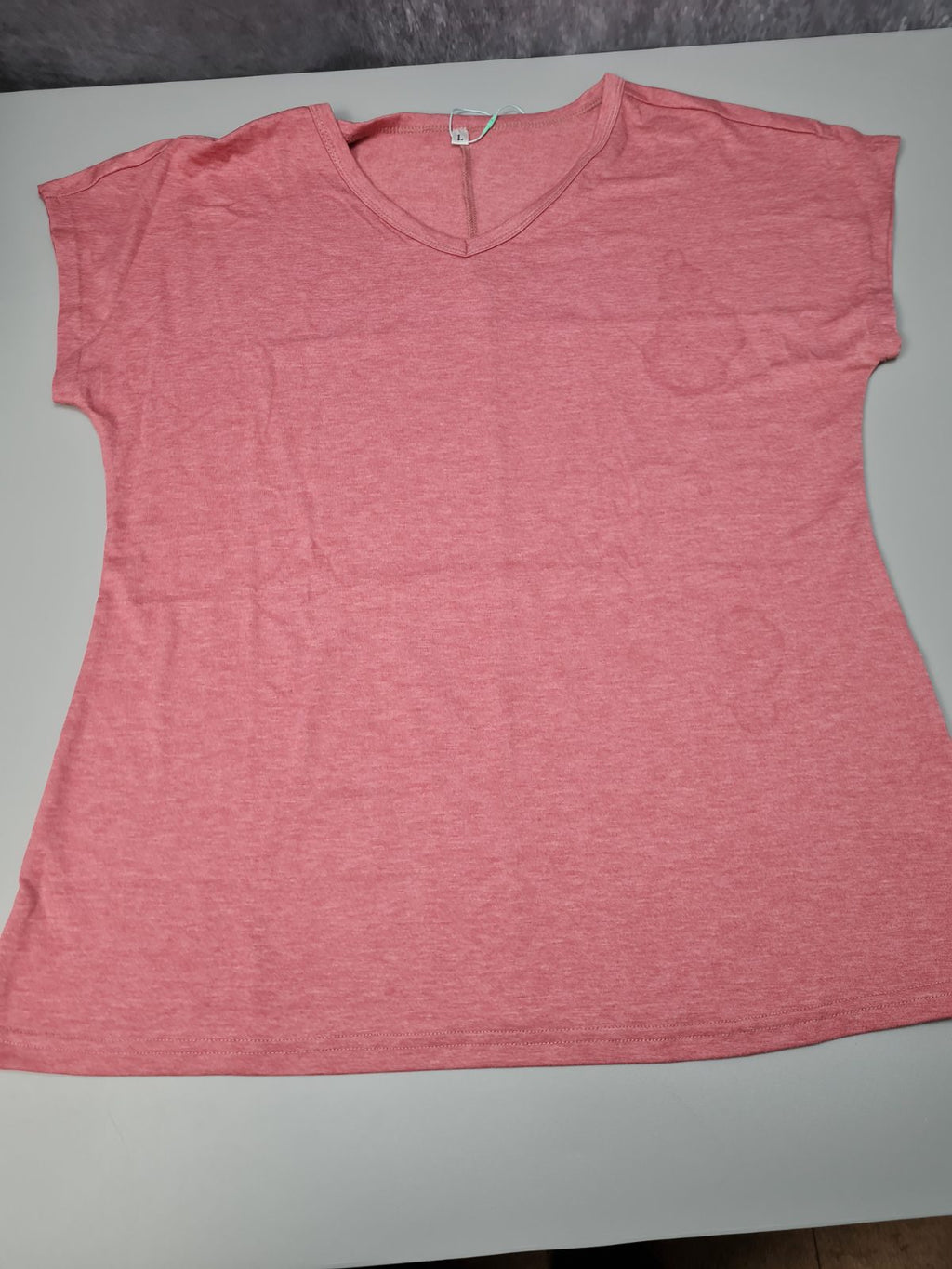 Ladies pink T-shirt size L — photograph 1