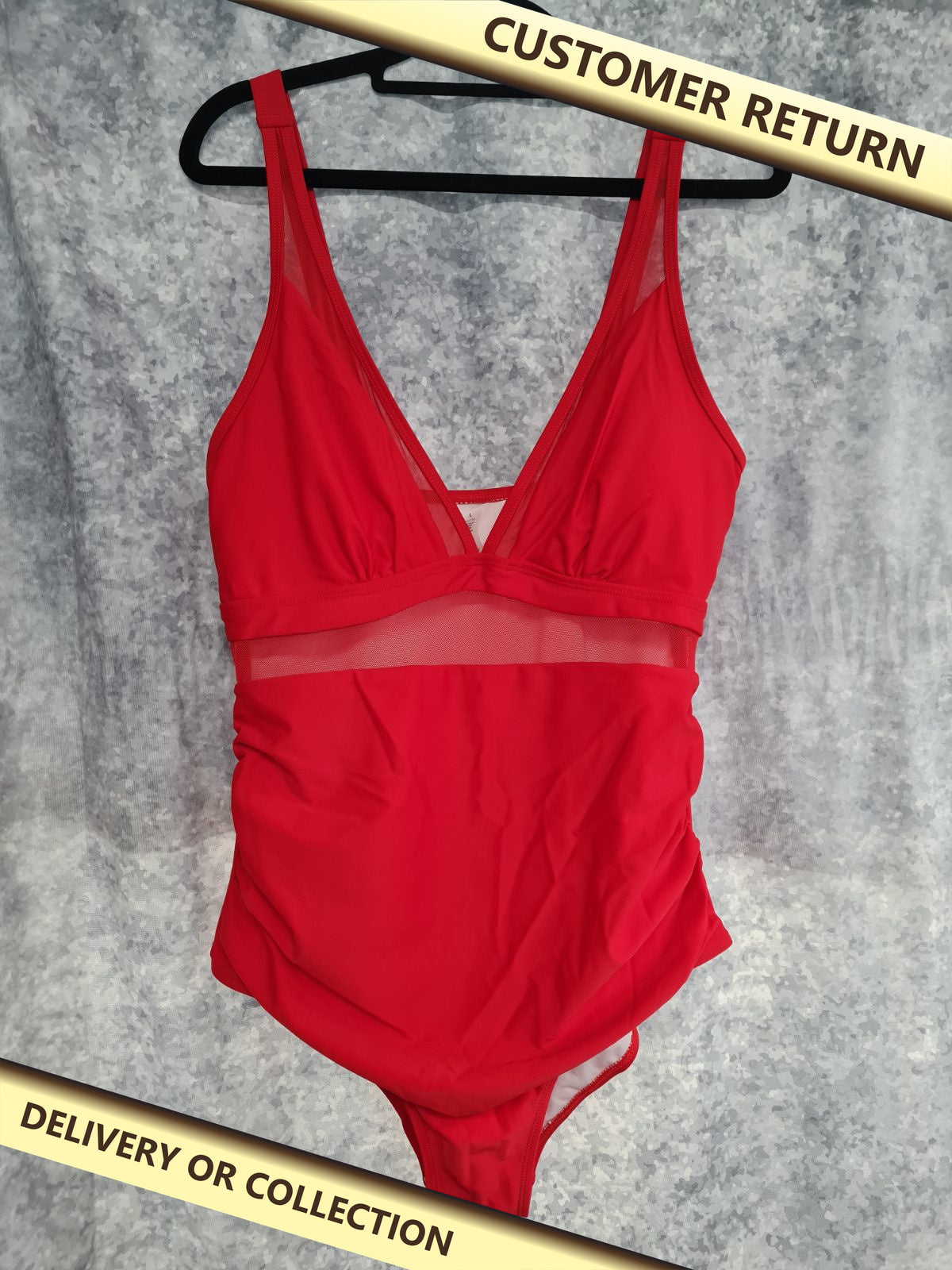 Ladies red swimming costume size L — photograph 1 — Customer return; auction delivery information shown on image