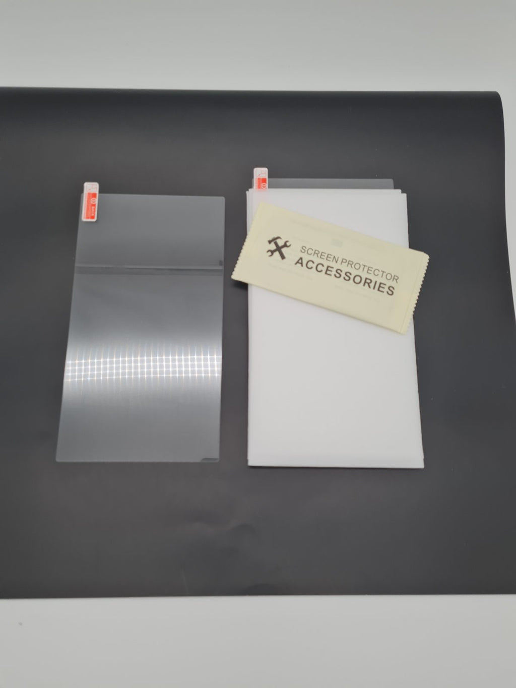Tempered glass screen protector for an 8 inch tablet — photograph 3