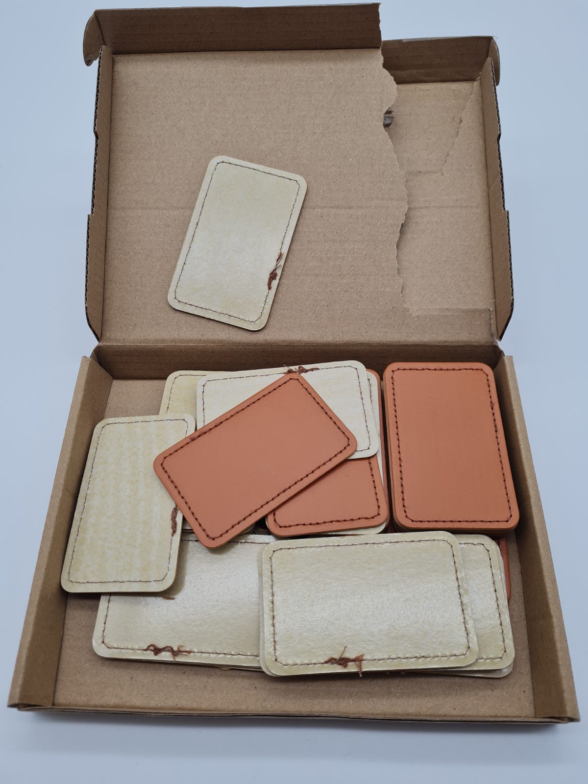 Stitched rectangular craft patches ECC-047 — photograph 1