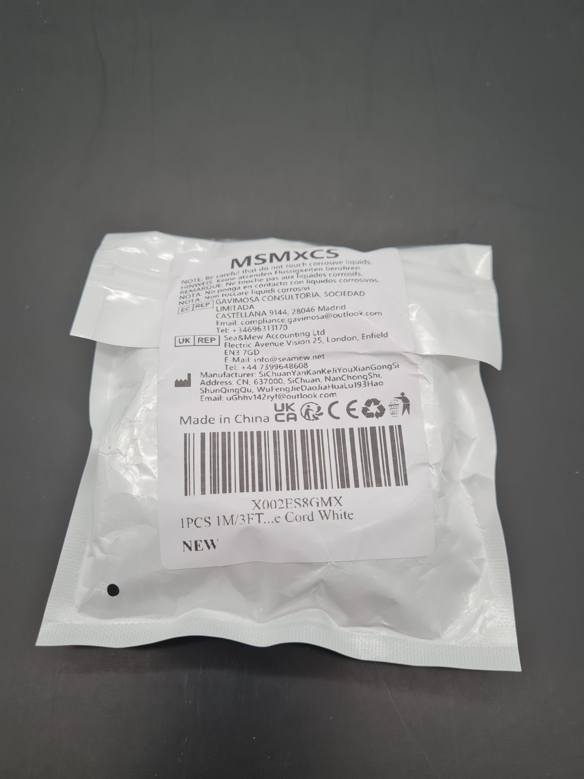 USB-C Charging Cable — photograph 2
