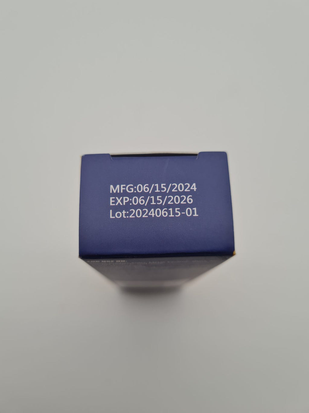 4 packs of Plastic Glue 30g — photograph 4