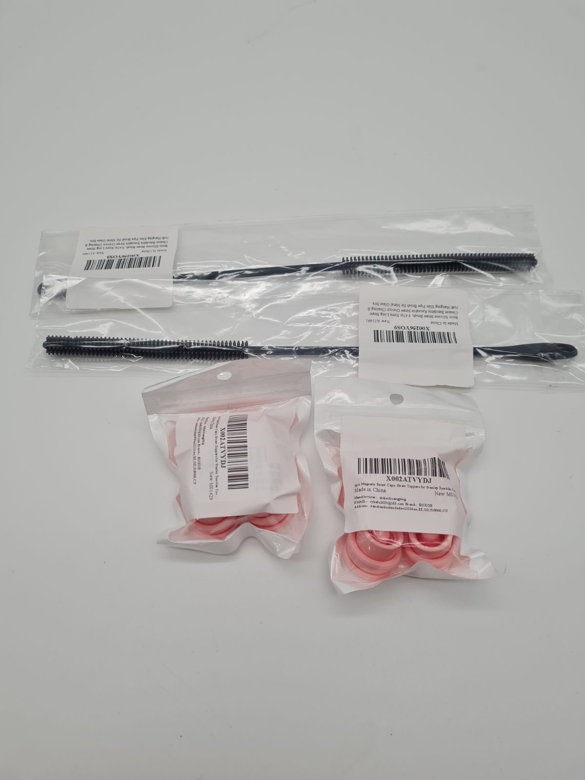 2 silicone strap brush and 2 pack magnetic straw caps — photograph 1
