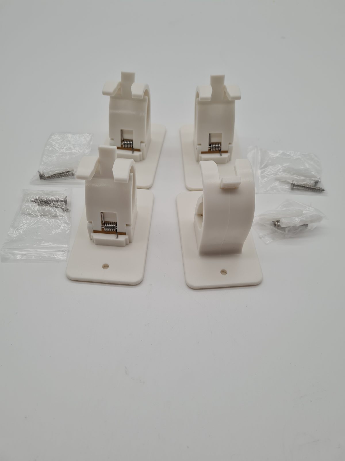 Curtain rod holder brackets 4 pack — photograph 1
