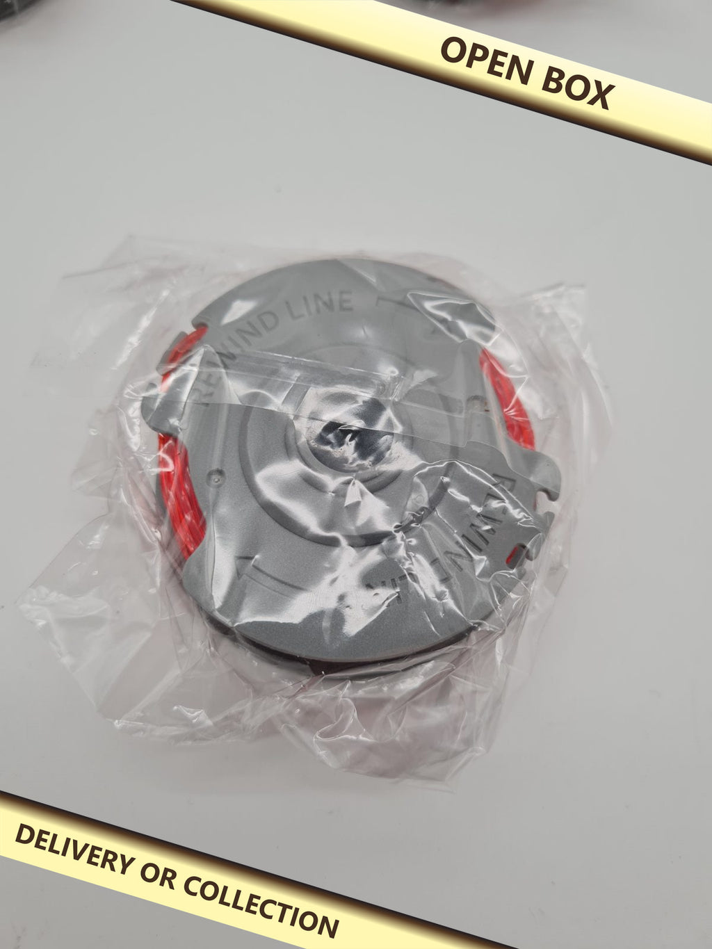 Strimmer Line Spool Refills FFLY04 — photograph 1 — Open box; auction delivery information shown on image