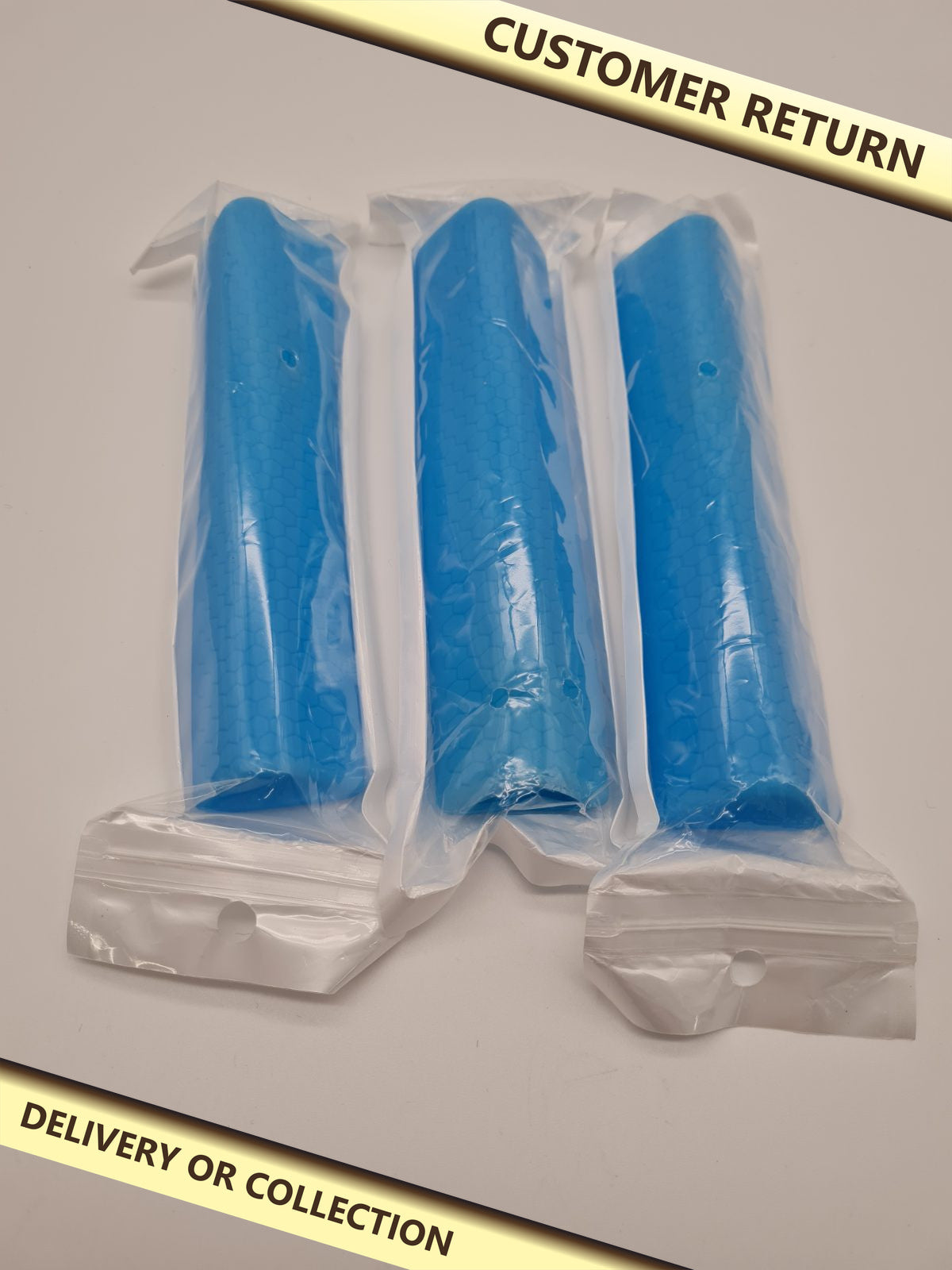3pcs Silicone Protective Sleeve — photograph 1 — Customer return; auction delivery information shown on image