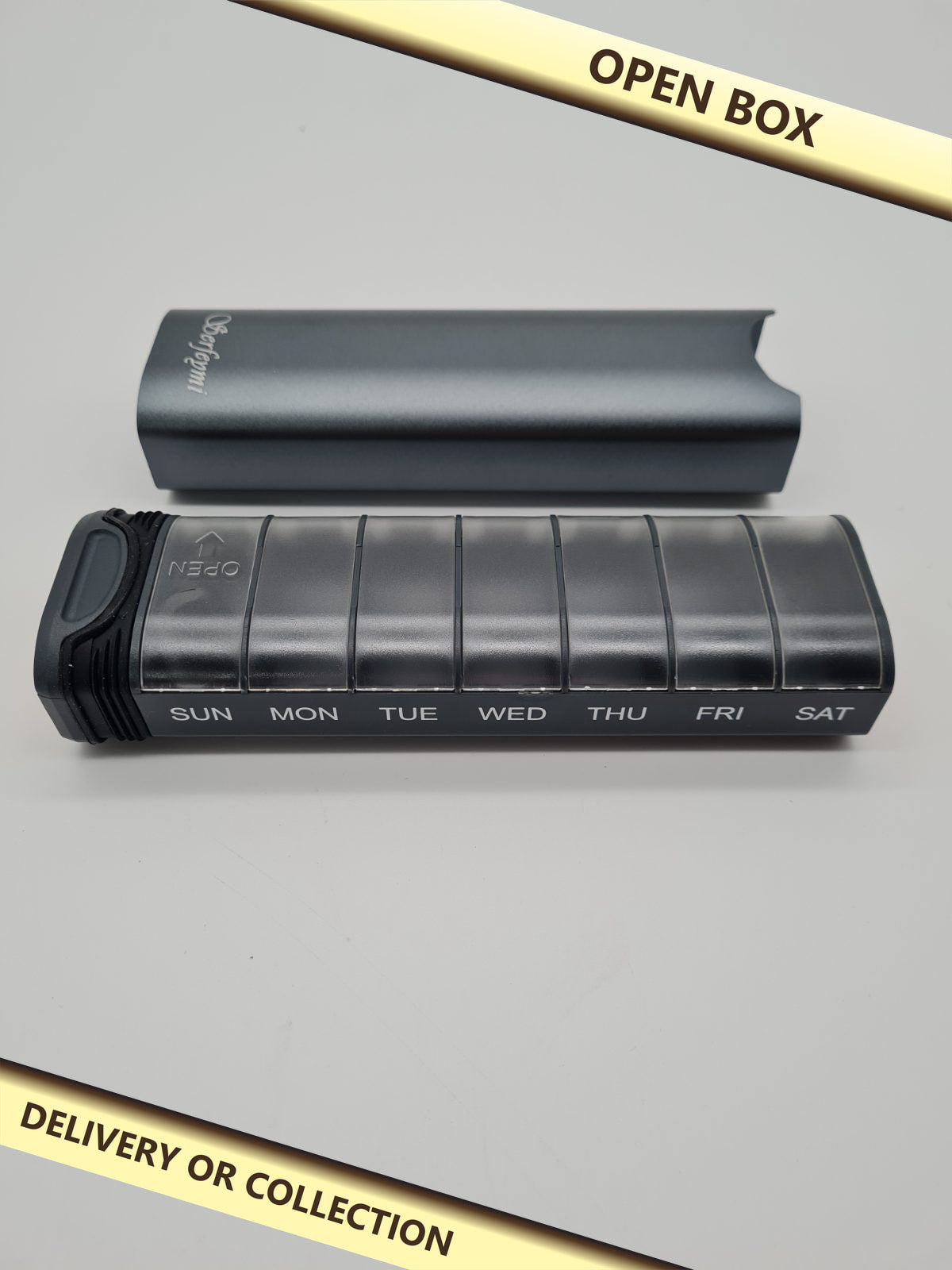 Serfeymi 7-Day Pill Organiser — photograph 1 — Open box; auction delivery information shown on image