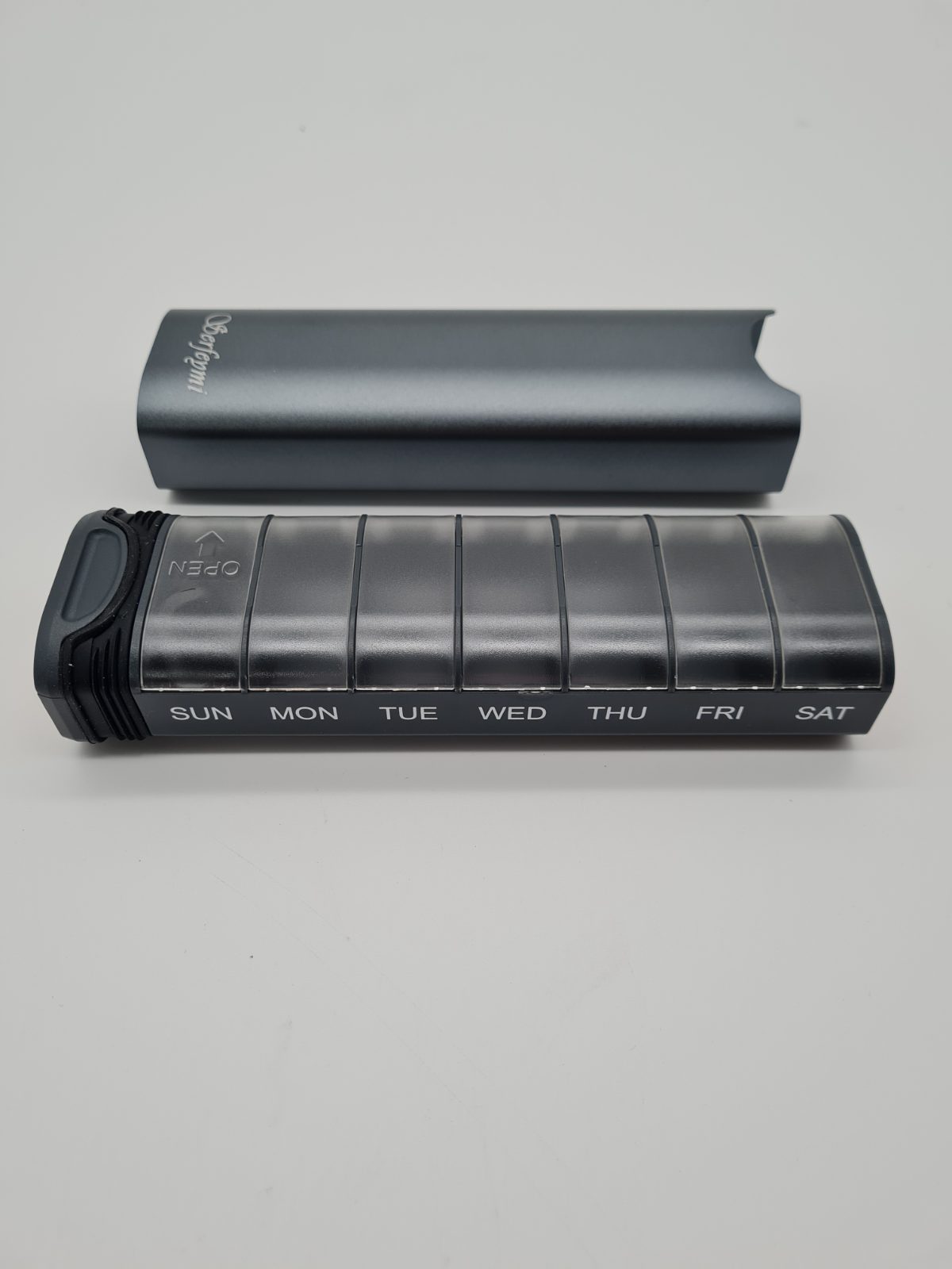 Serfeymi 7-Day Pill Organiser â€” photograph 1