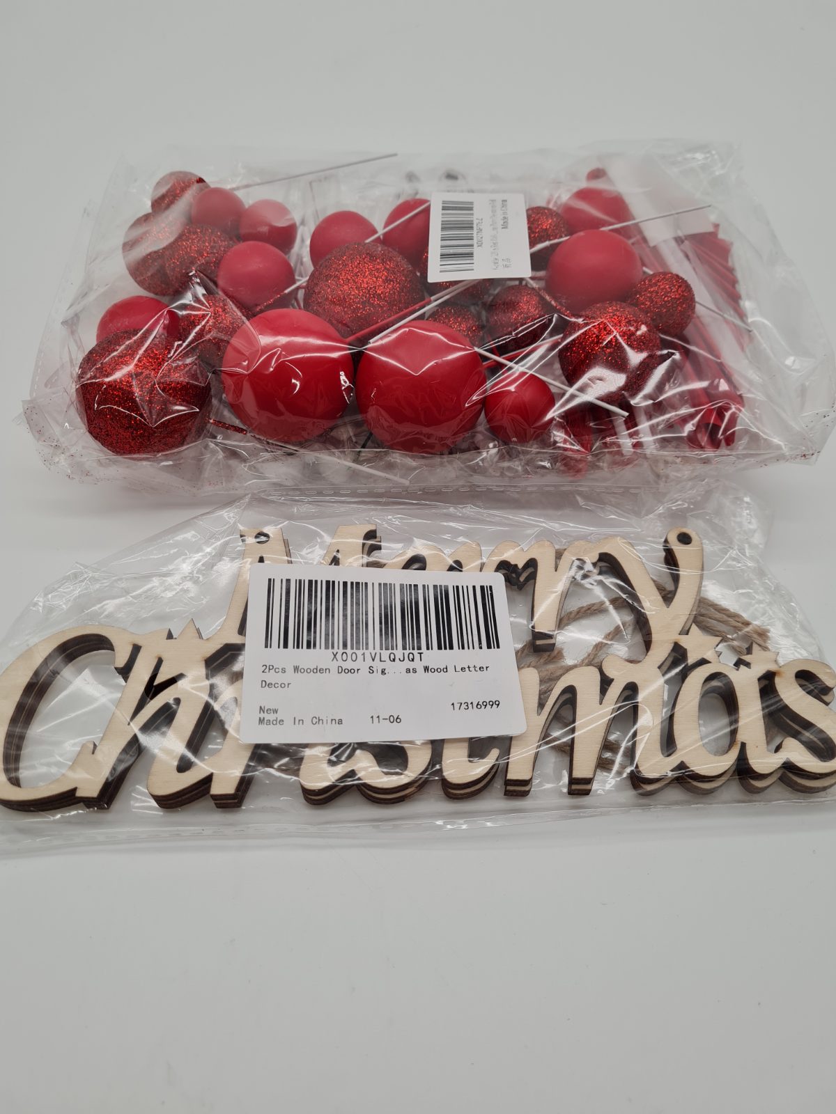 Bundles of 4 Christmas Decorations items. — photograph 2