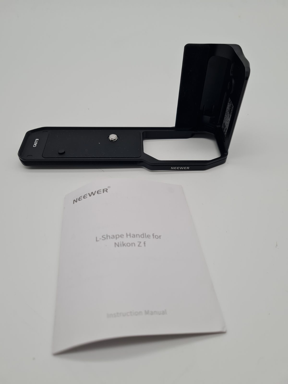 L-Shape Camera Handle CA073 for Nikon Z f — photograph 2