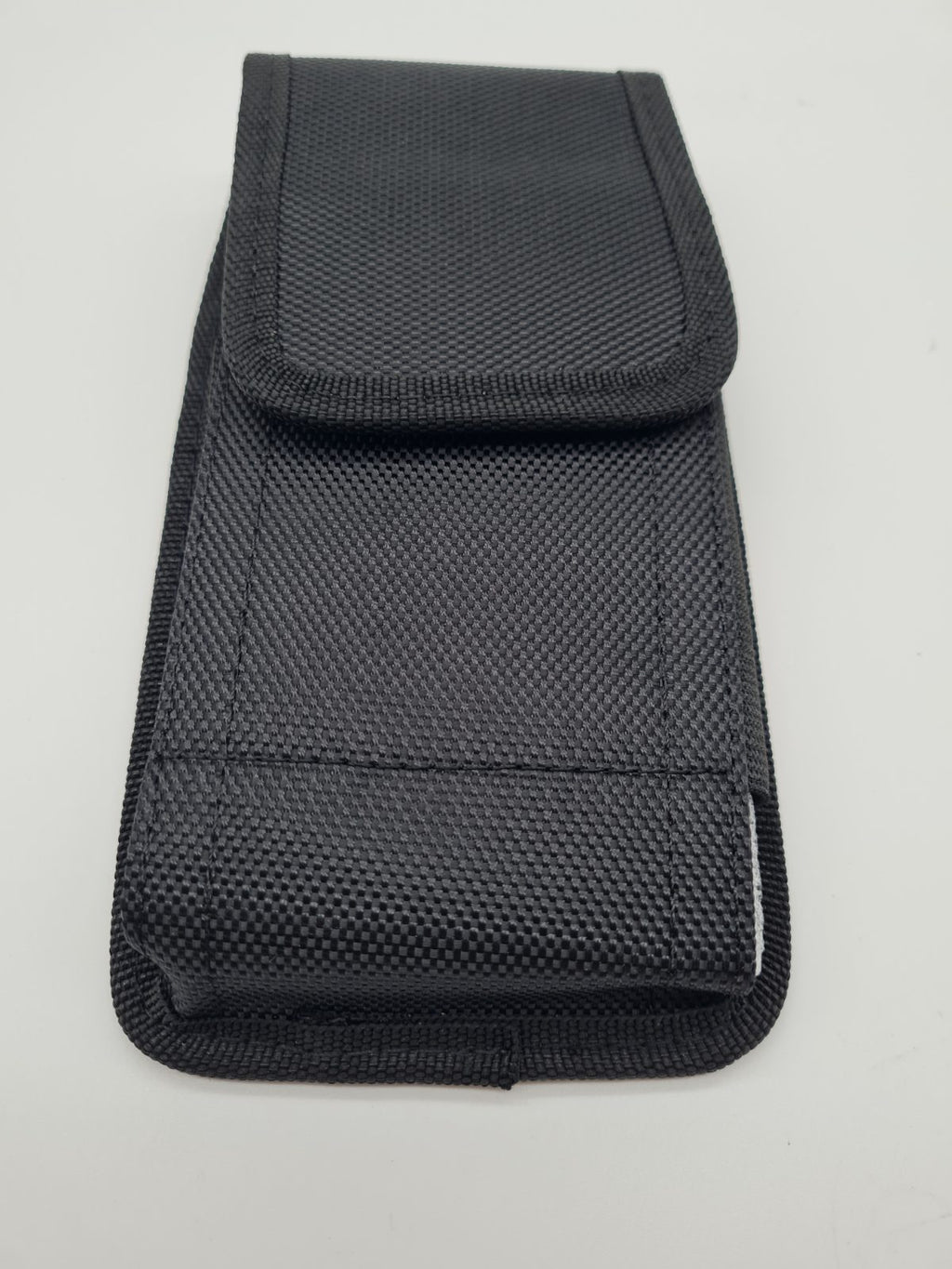 Utility Belt Pouch with Clip — photograph 1