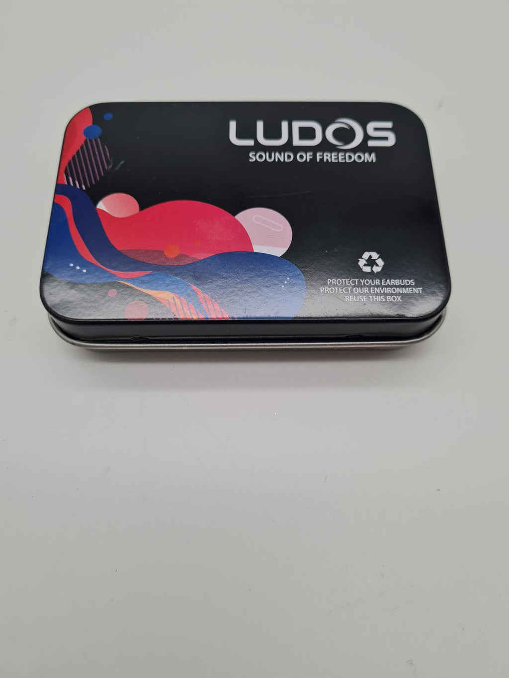 Wired In-Ear Headphones - LUDOS OMNITONE — photograph 2