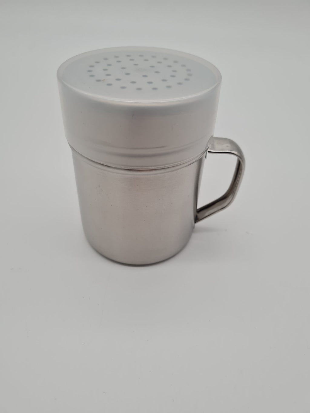 Stainless Steel Dredger Shaker with Handle — photograph 1