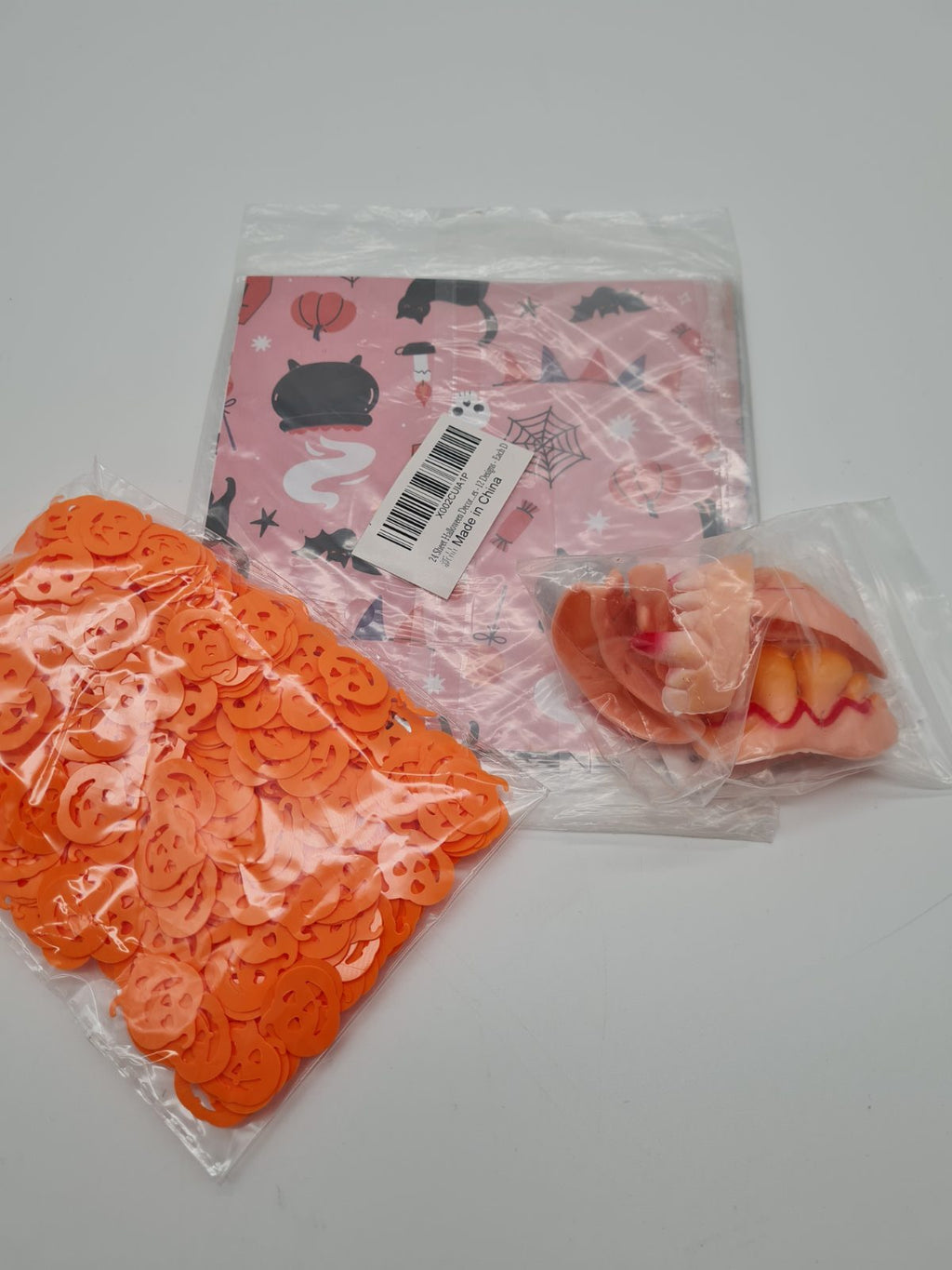 Halloween bits — photograph 2