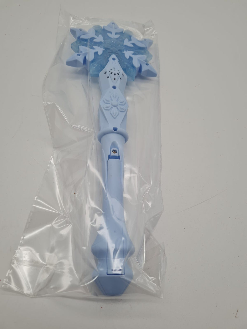 Snowflake Light-Up Toy Wand MF40 — photograph 2