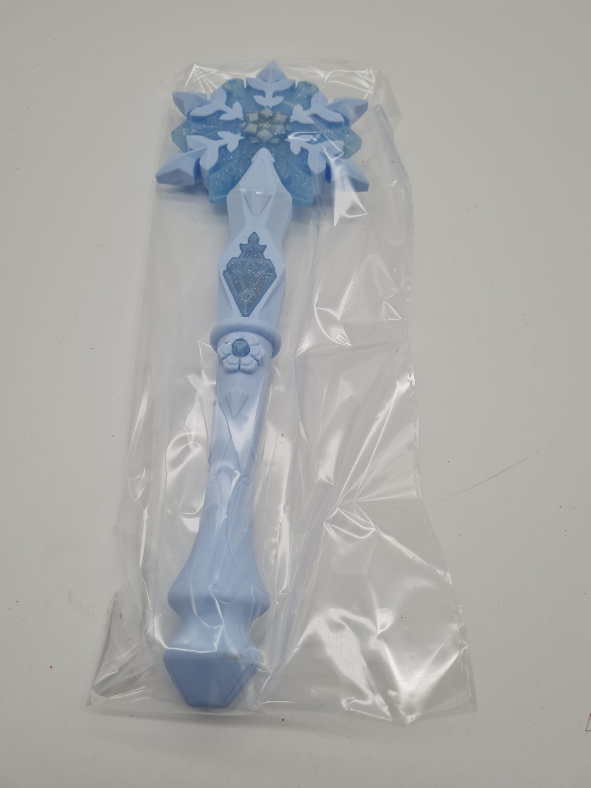Snowflake Light-Up Toy Wand MF40 — photograph 1