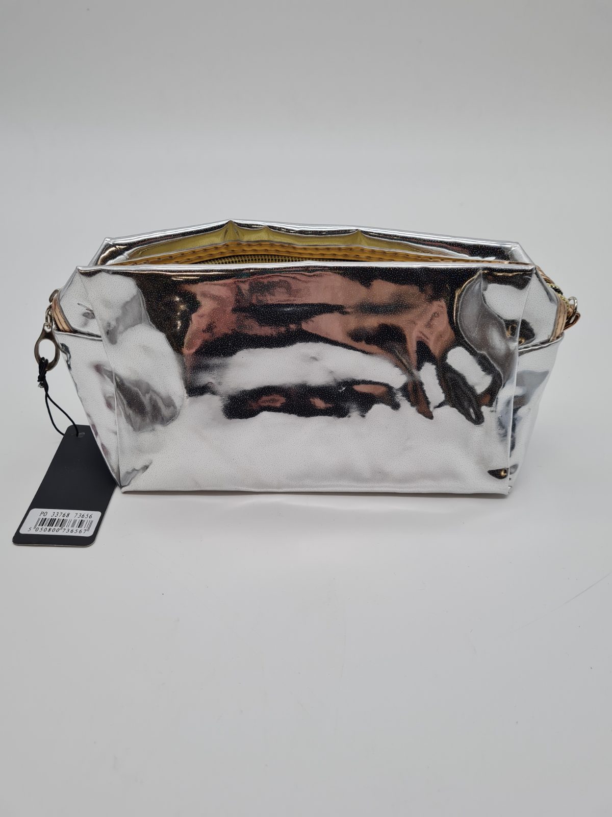 3 pack ofMetallic zip cosmetic bag — photograph 2