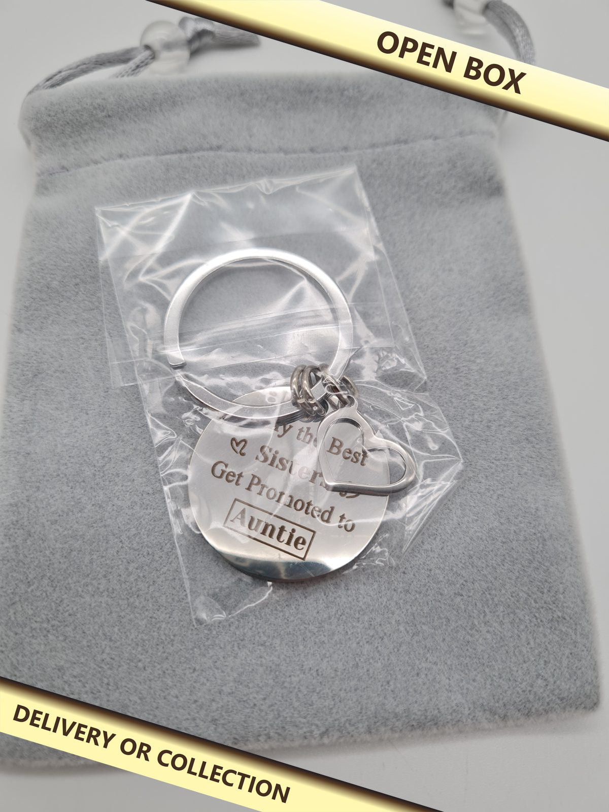 Auntie Gift Keyring with Heart Charm — photograph 1 — Open box; auction delivery information shown on image