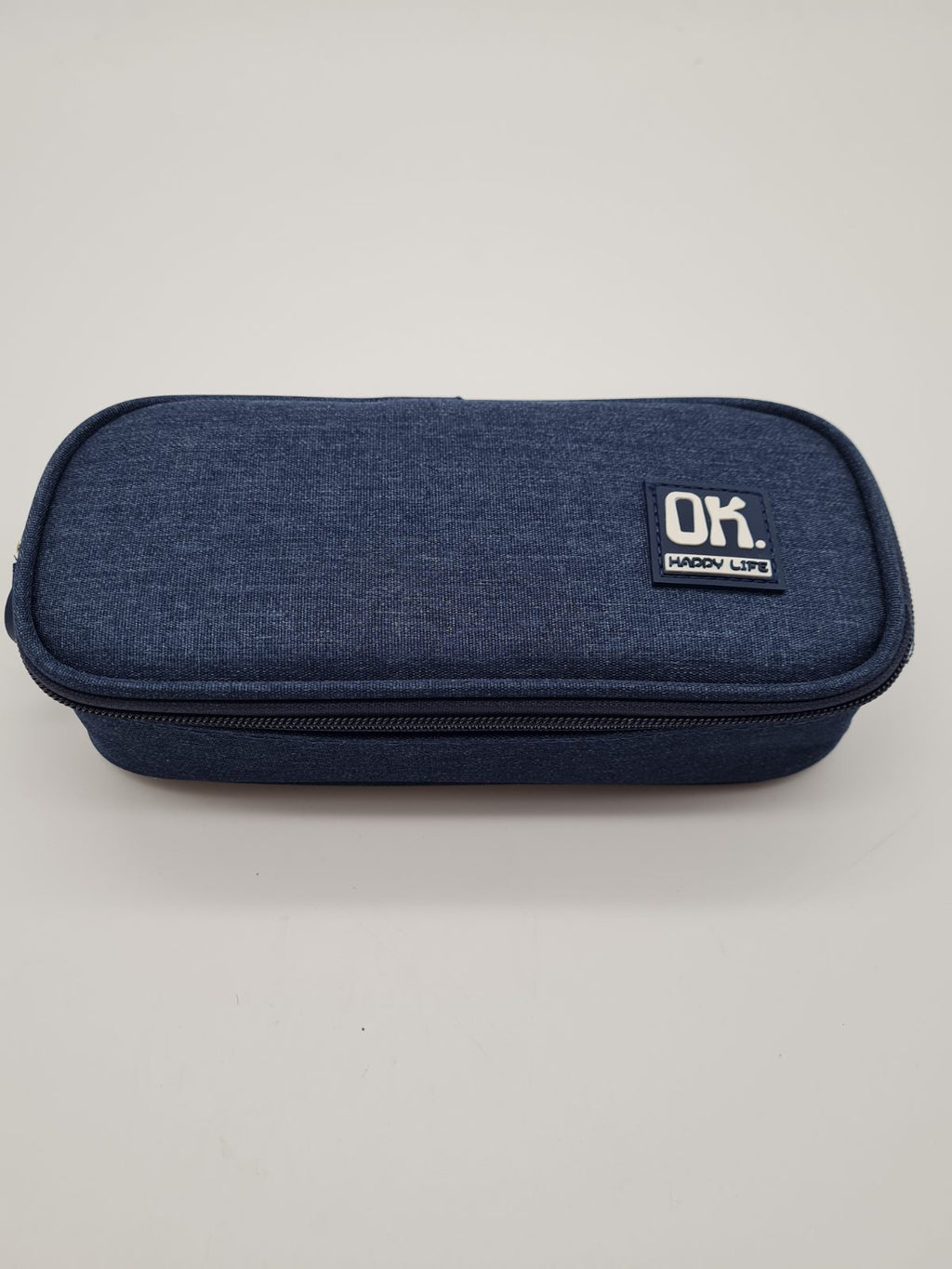 Zip-Around Pencil Case — photograph 1