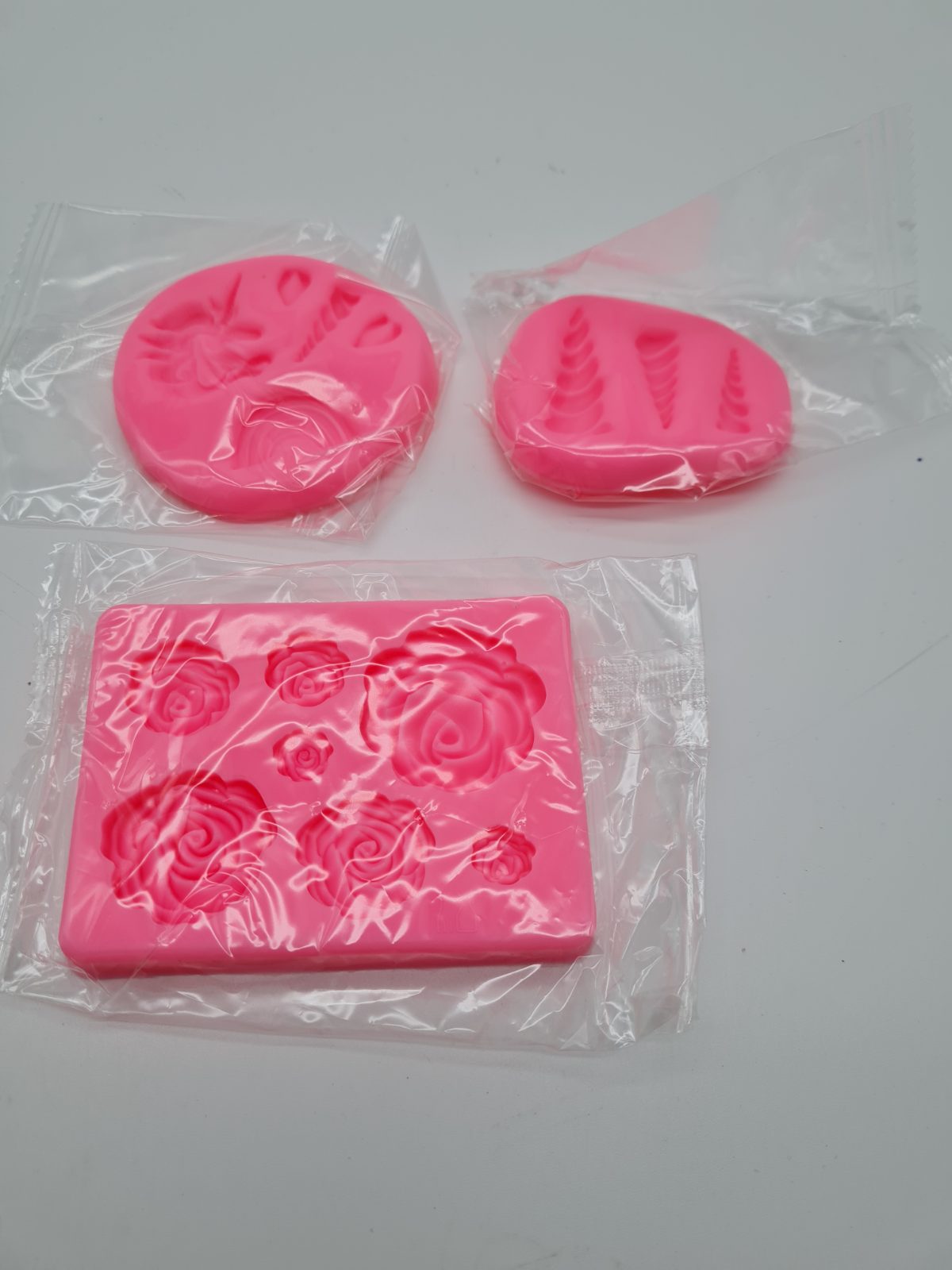 Mini unicorn cake decorating mould set ZR001 — photograph 1