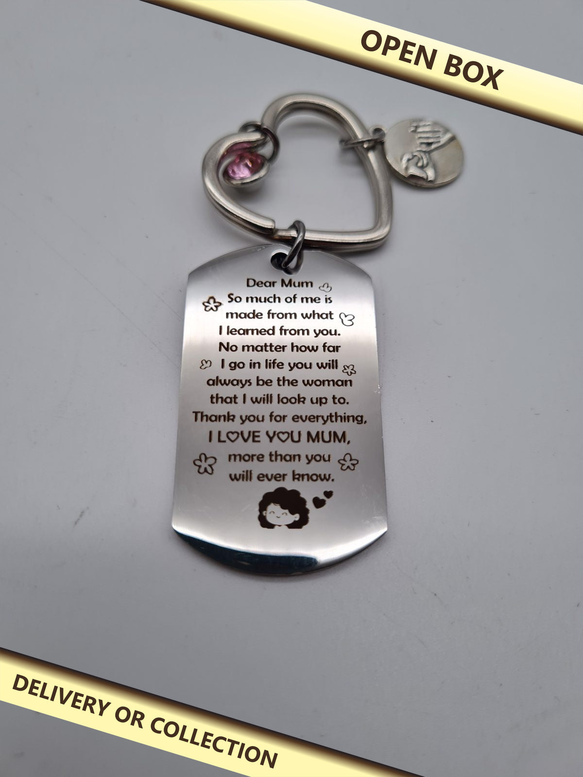 Dear Mum engraved heart keyring — photograph 1 — Open box; auction delivery information shown on image